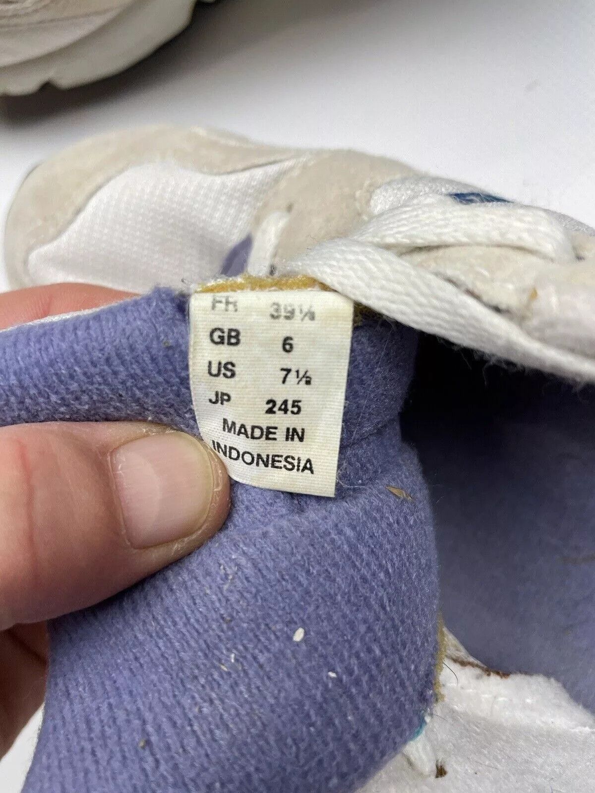 Adidas VINTAGE ADIDAS 1990s SHOES SNEAKERS 1994 Bloke Size US 7.5 / EU 40-41 - 10 Thumbnail