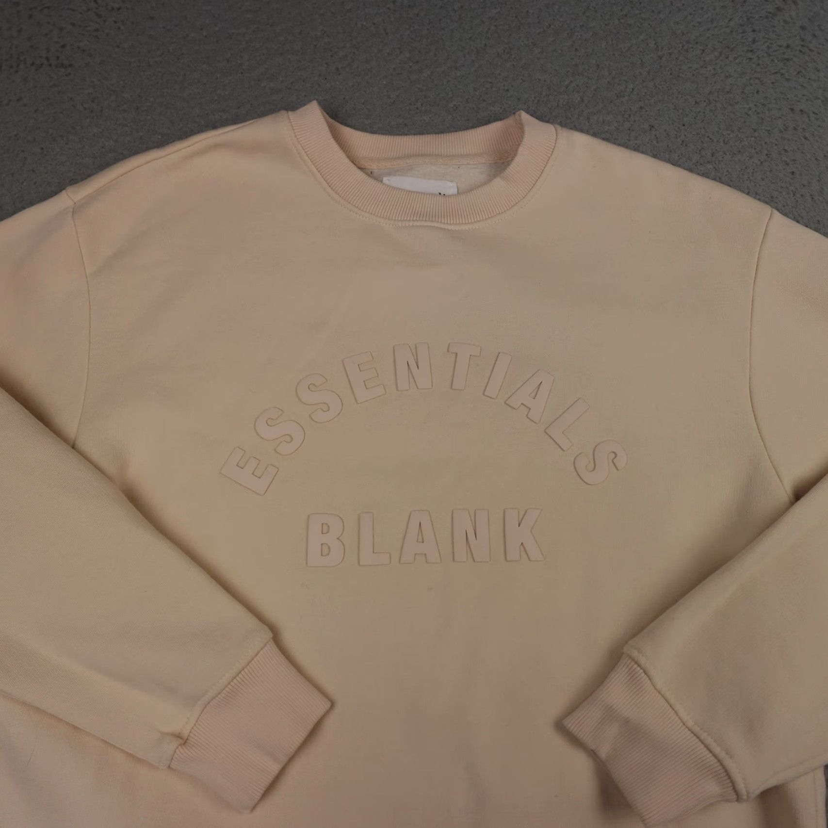Essentials Blank Essentials Crewneck Sweatshirt Mens Medium Cream Fleece Pullover Graphic Print Beigediction Size US M / EU 48-50 / 2 - 3 Thumbnail