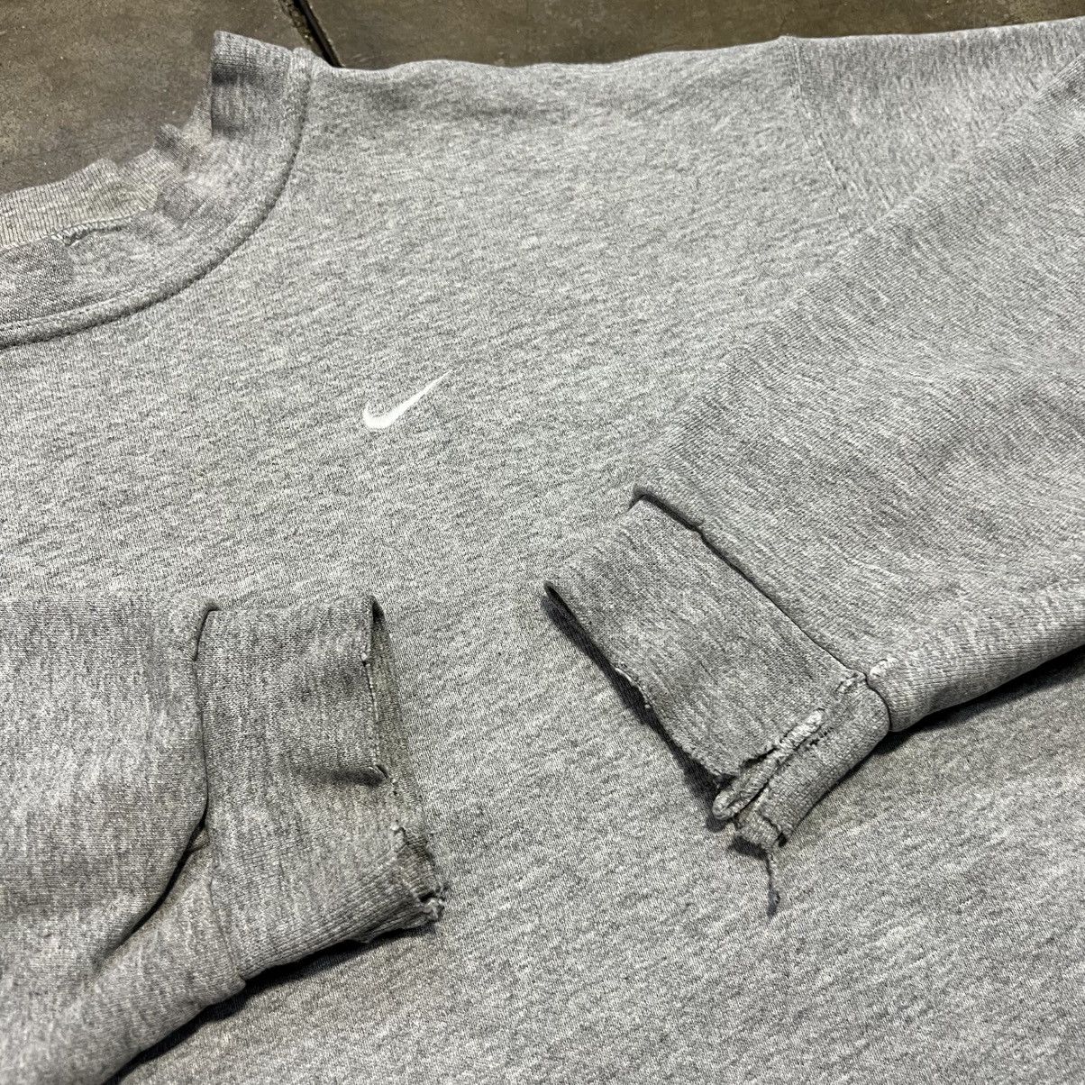 Nike × Vintage Vintage 90s Nike Mini Swoosh Crewneck Sweatshirt Boxy USA Size US L / EU 52-54 / 3 - 4 Thumbnail
