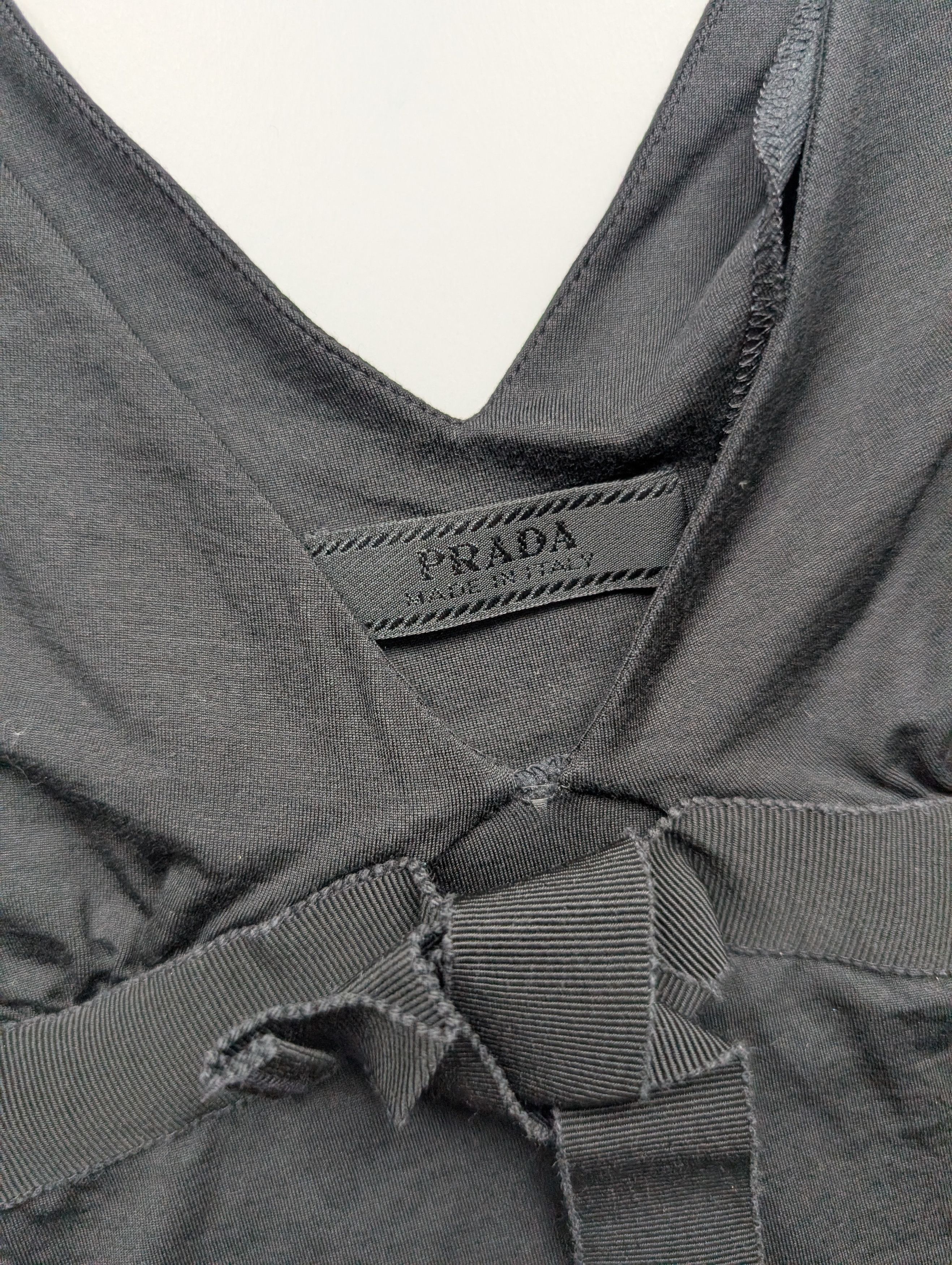 Prada Prada Black Sleeveless Low-V Top With V Back Size S / US 4 / IT 40 - 6 Thumbnail