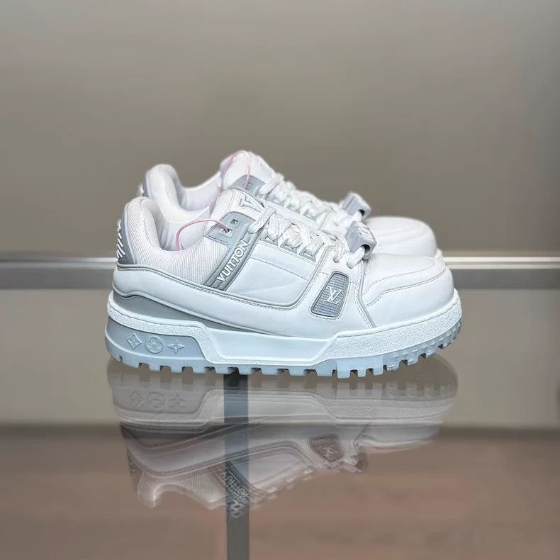 Louis Vuitton Trainer Maxi Grey Fat Ding shoes