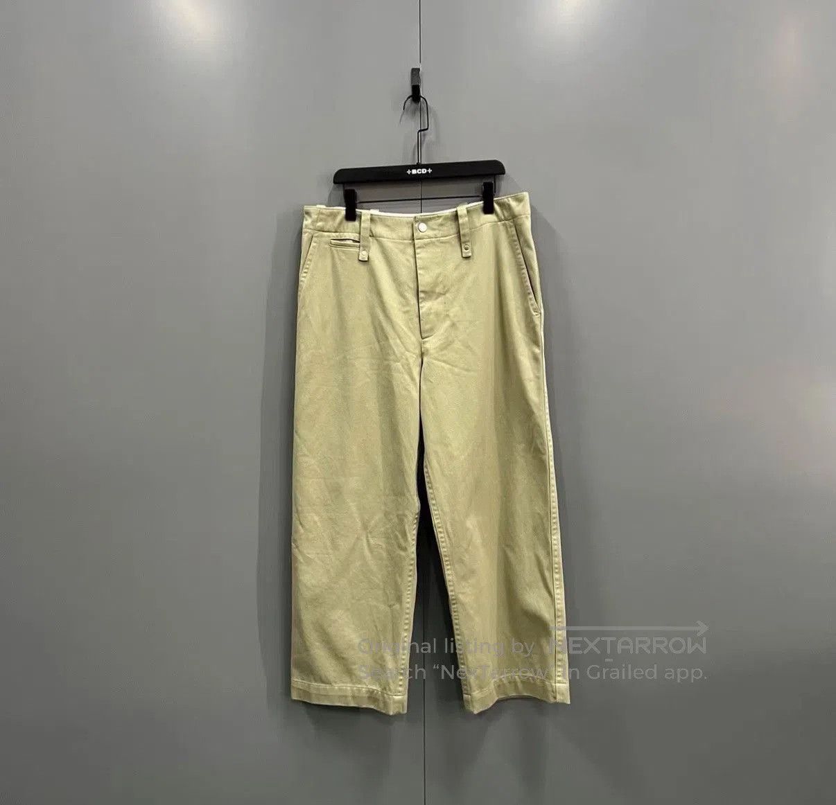 Burberry Beige Casual Straight-Leg Pants. Size US 36 / EU 52 - 1 Thumbnail