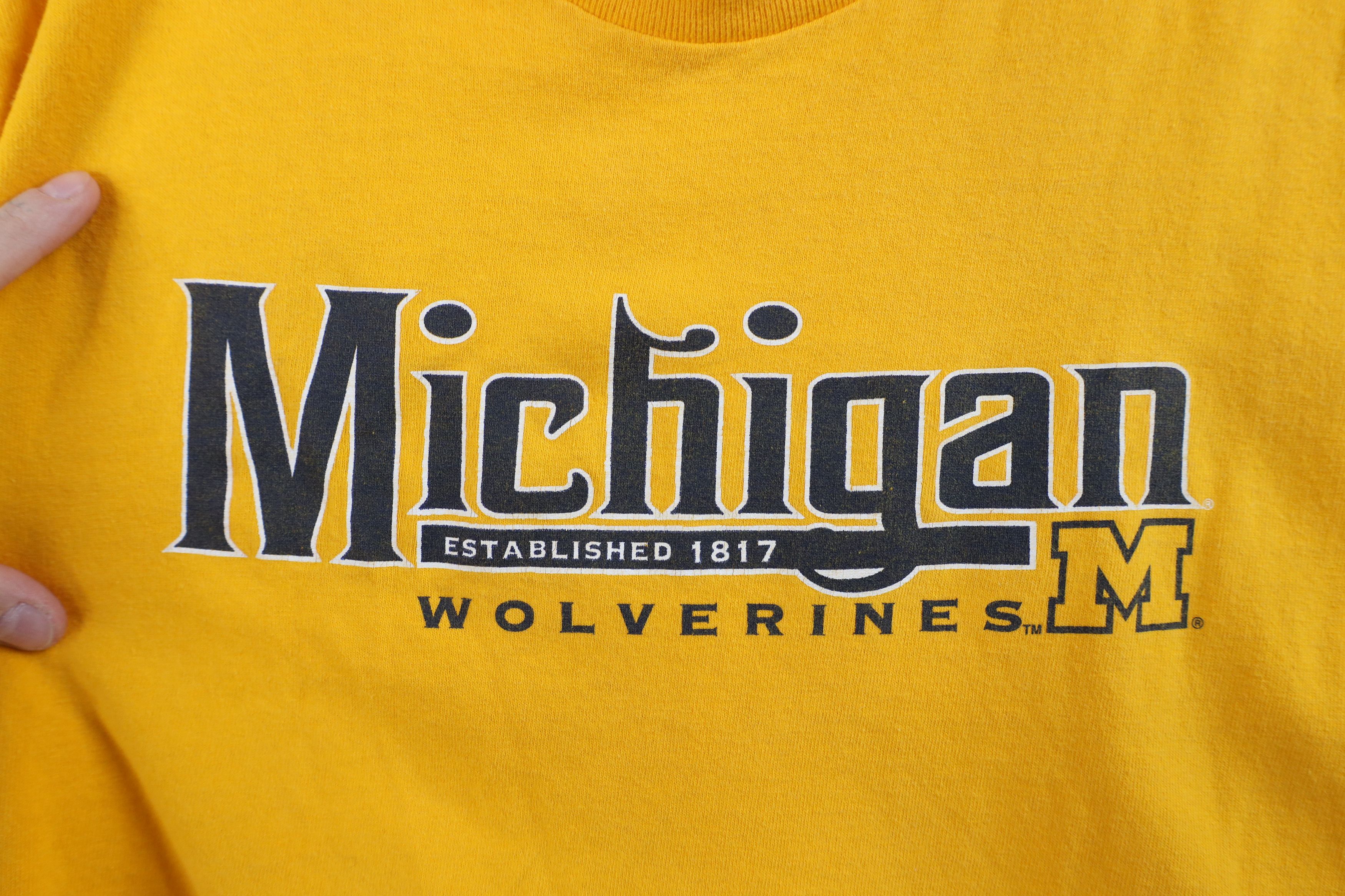 Vintage Vintage 90s Y2K Spell Out University of Michigan T-Shirt Size US XXL / EU 58 / 5 - 4 Thumbnail