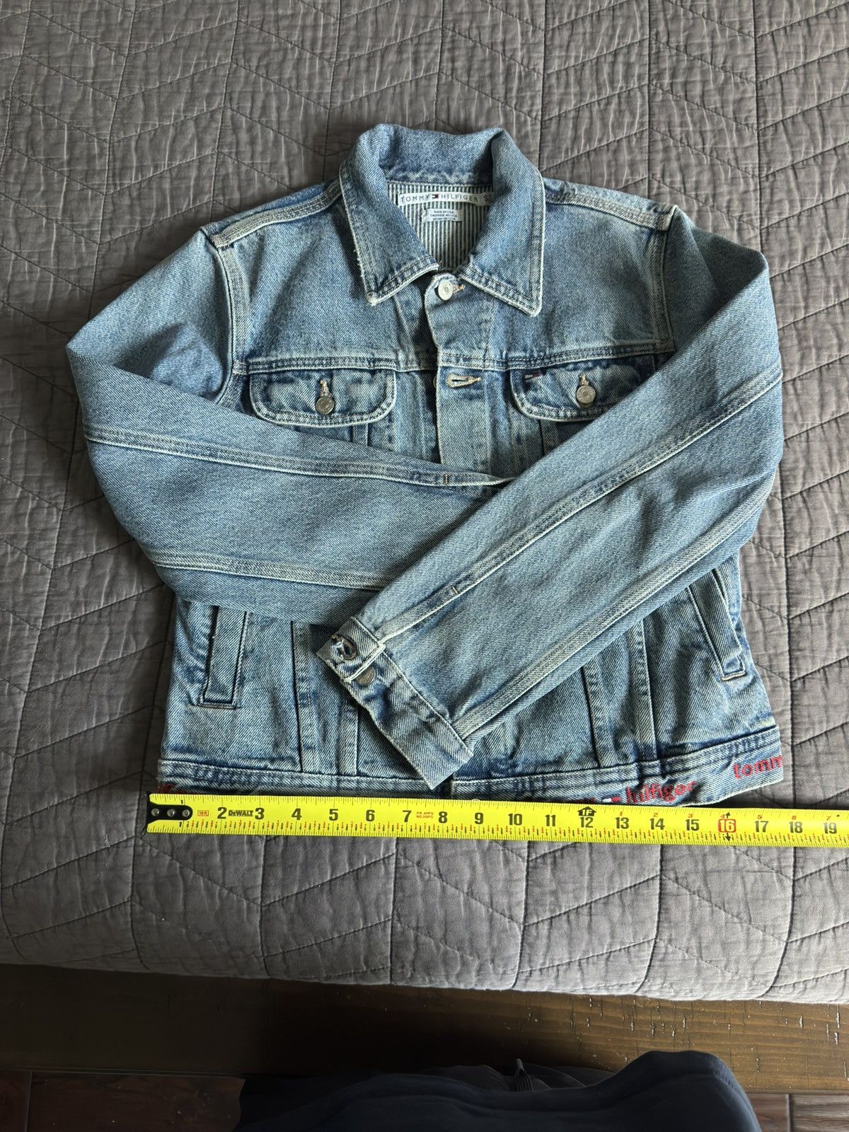 Tommy Hilfiger Women’s Vintage Tommy Hilfiger Demin Jacket Size S / US 4 / IT 40 - 7 Thumbnail
