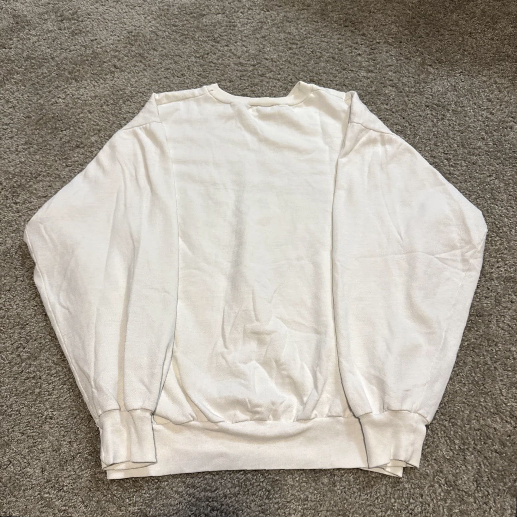 Vintage VINTAGE 1986 Acapulco Sun & Fun Mexico Beach Club Sweatshirt Large White Men Crewneck Pullover Sweatshirt Size US L / EU 52-54 / 3 - 7 Thumbnail