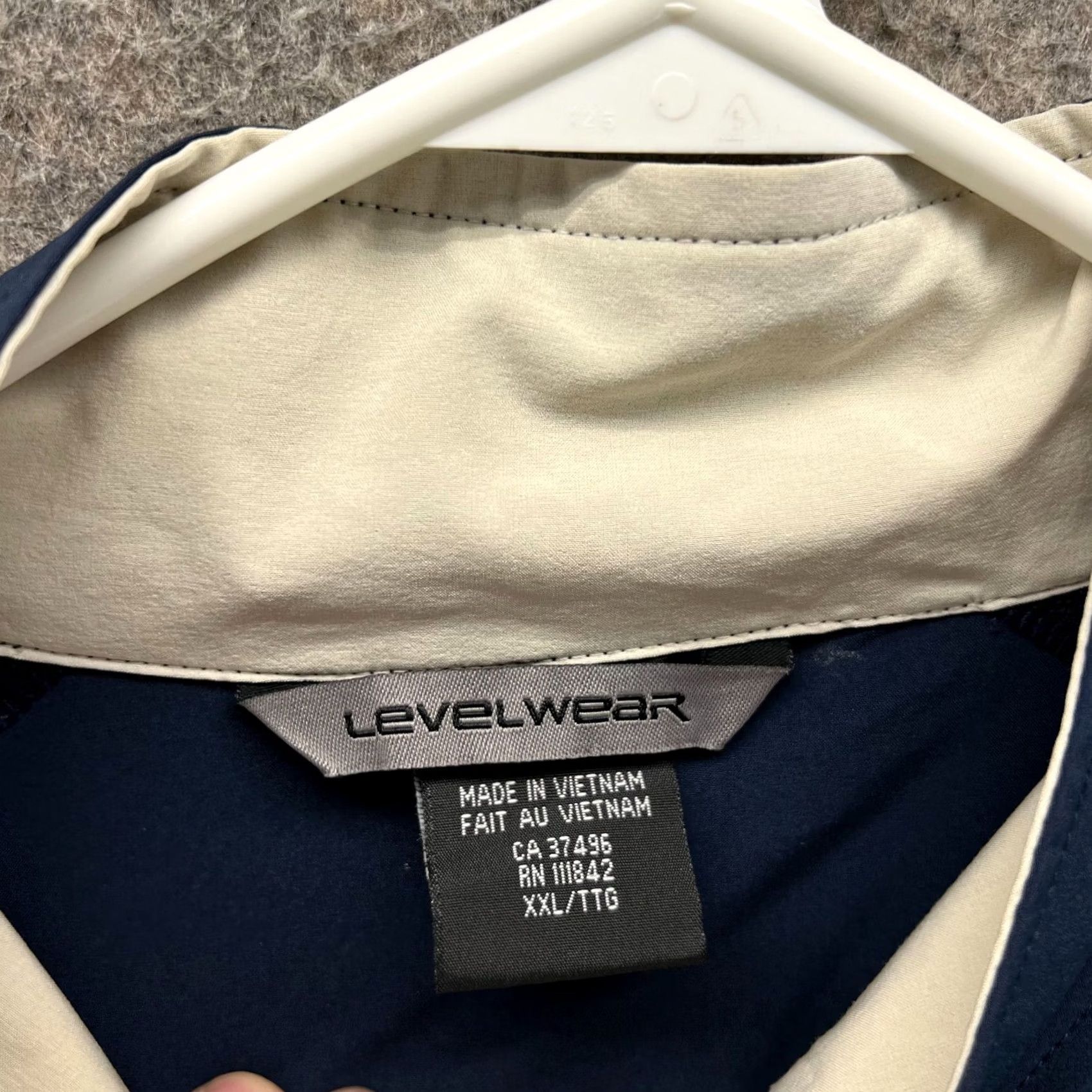 Vintage VINTAGE Level Wear Sweater Men 2XL Blue 1/2 Zip Short Sleeve Polyester Logo Pullover Casual/Workwear Size US XXL / EU 58 / 5 - 4 Thumbnail