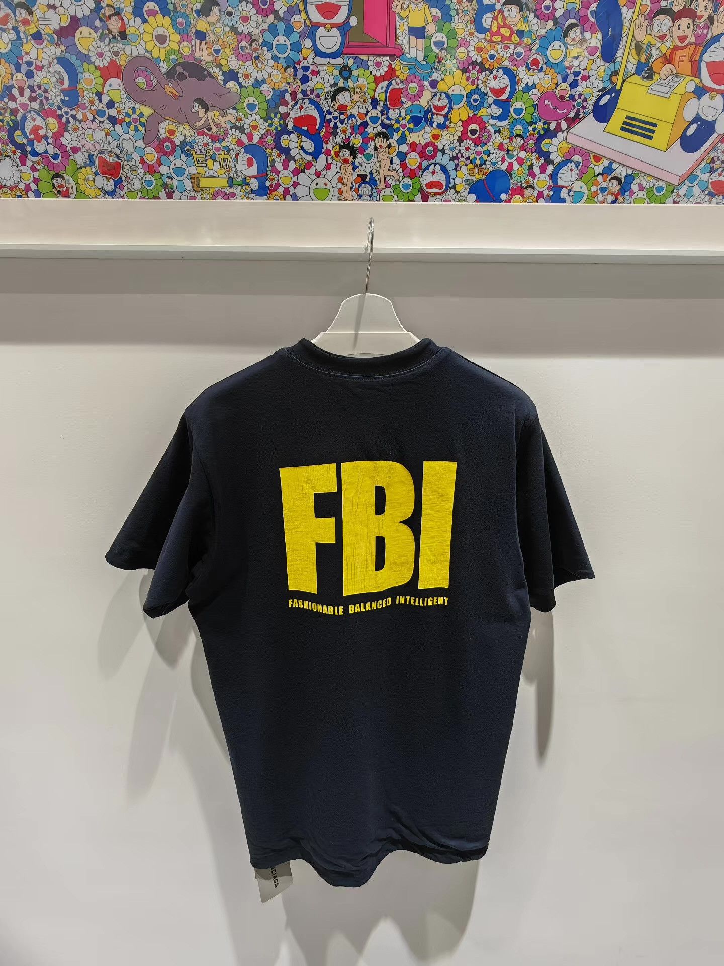 Balenciaga Balenciaga FBI Print Reversible Short Sleeve Tee Q15 Size US L / EU 52-54 / 3 - 1 Thumbnail