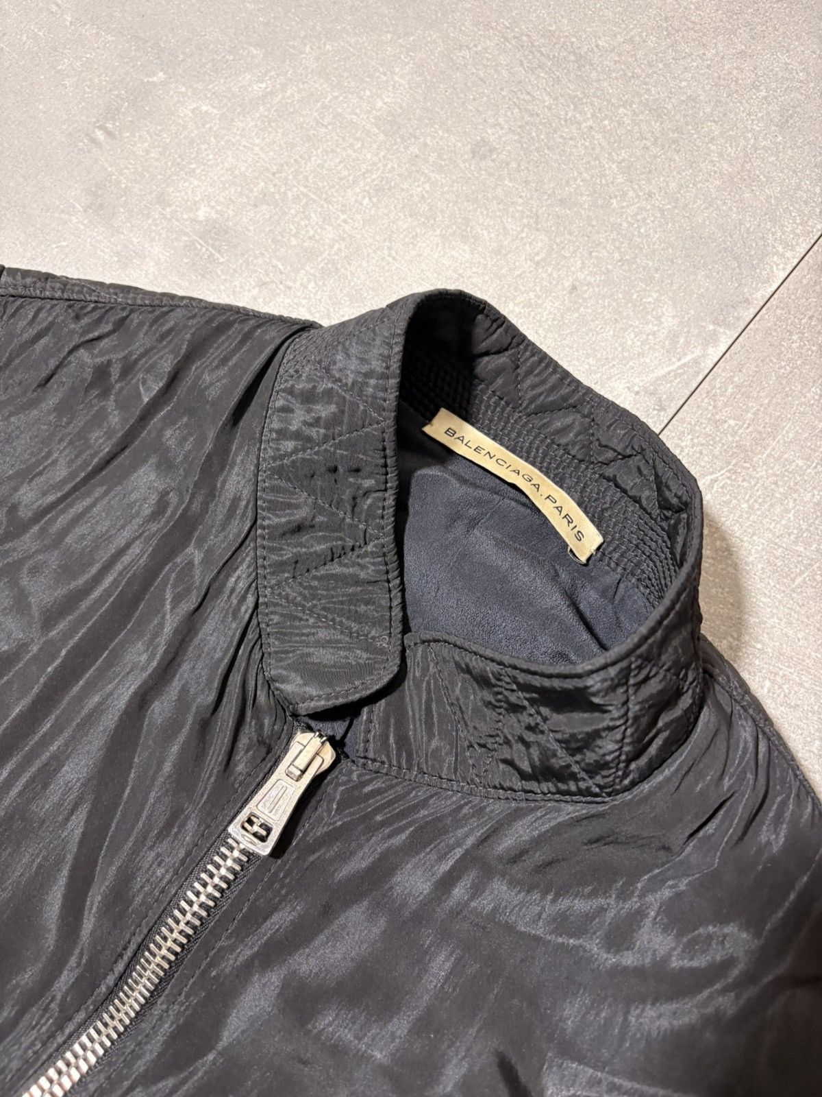 Balenciaga Balenciaga Paris silky bomber Jacket Size S / US 4 / IT 40 - 2 Thumbnail