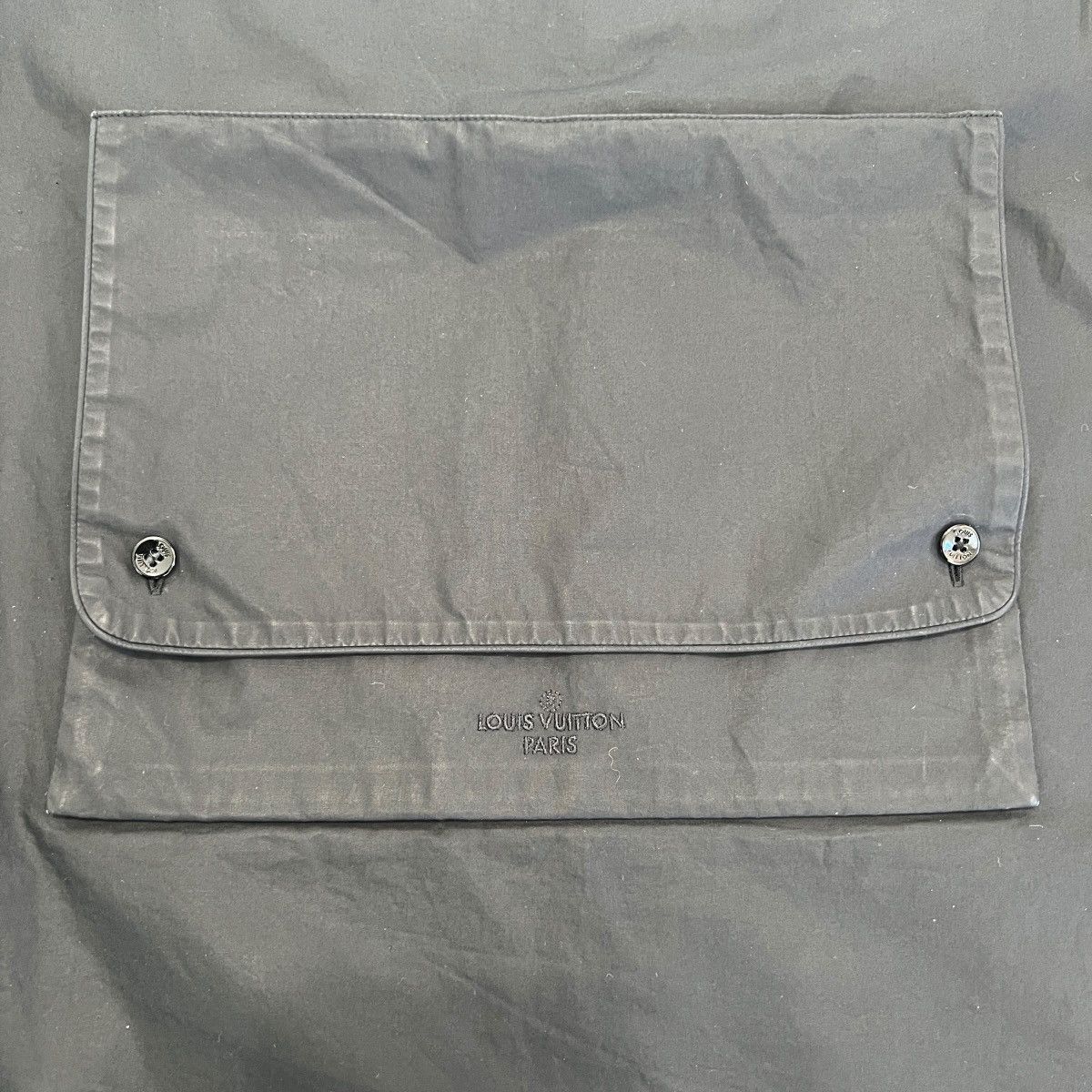 Louis Vuitton Louis Vuitton FW19 Virgil Abloh 3D Padded Pocket Nylon Shirt Size US M / EU 48-50 / 2 - 6 Thumbnail