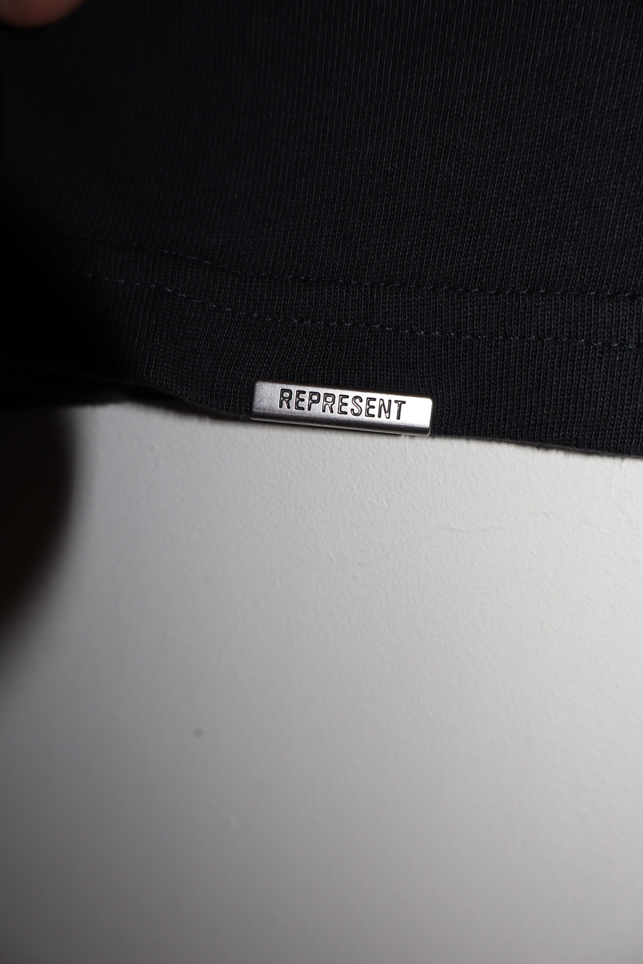 Represent Clo. Enduring spirit t-shirt brand new, size L Size US L / EU 52-54 / 3 - 6 Thumbnail