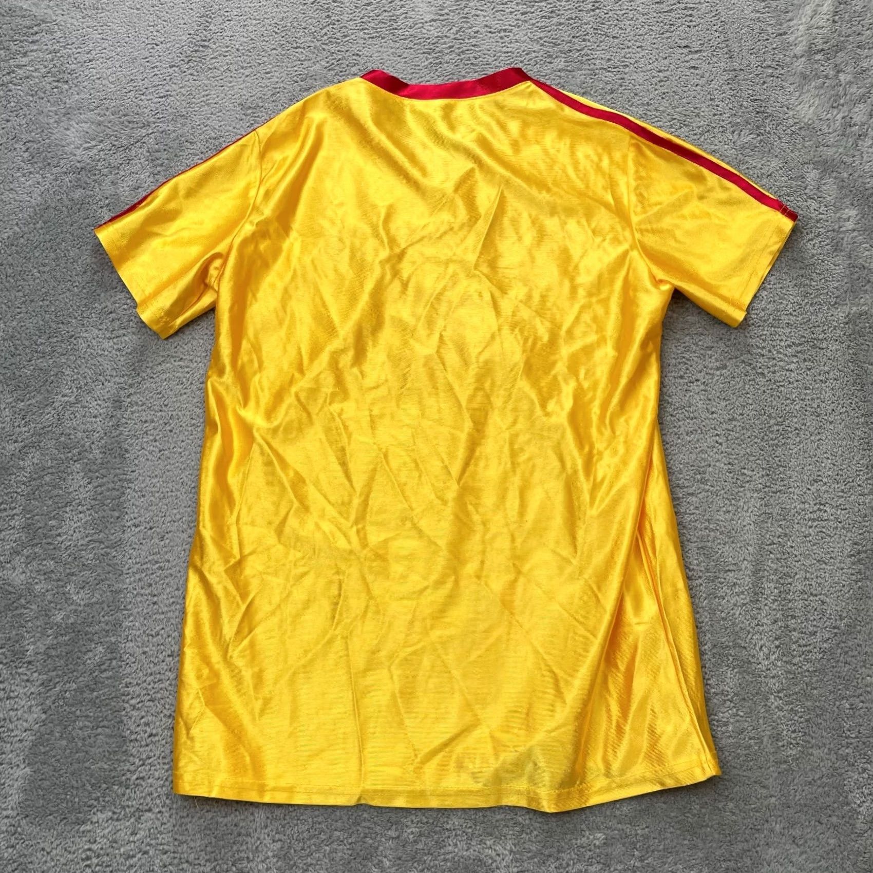 Vintage Movie Promo Dodgeball Average Joes Jersey Mens Large Yellow Satin Shirt Costume Size US L / EU 52-54 / 3 - 2 Thumbnail