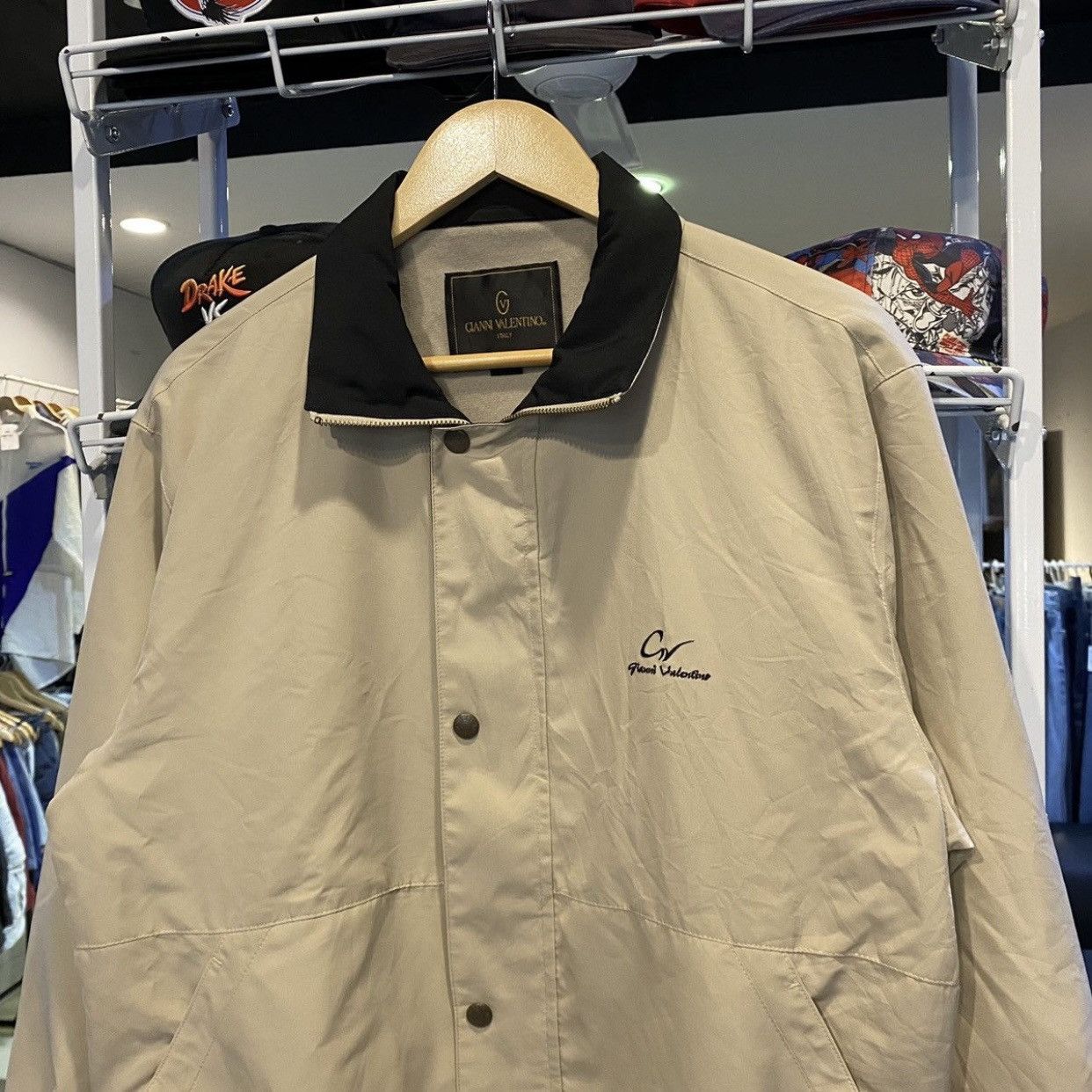 Gianni Valentino vintage Gianni Valentino light jacket with embroidered logo Size US M / EU 48-50 / 2 - 4 Thumbnail