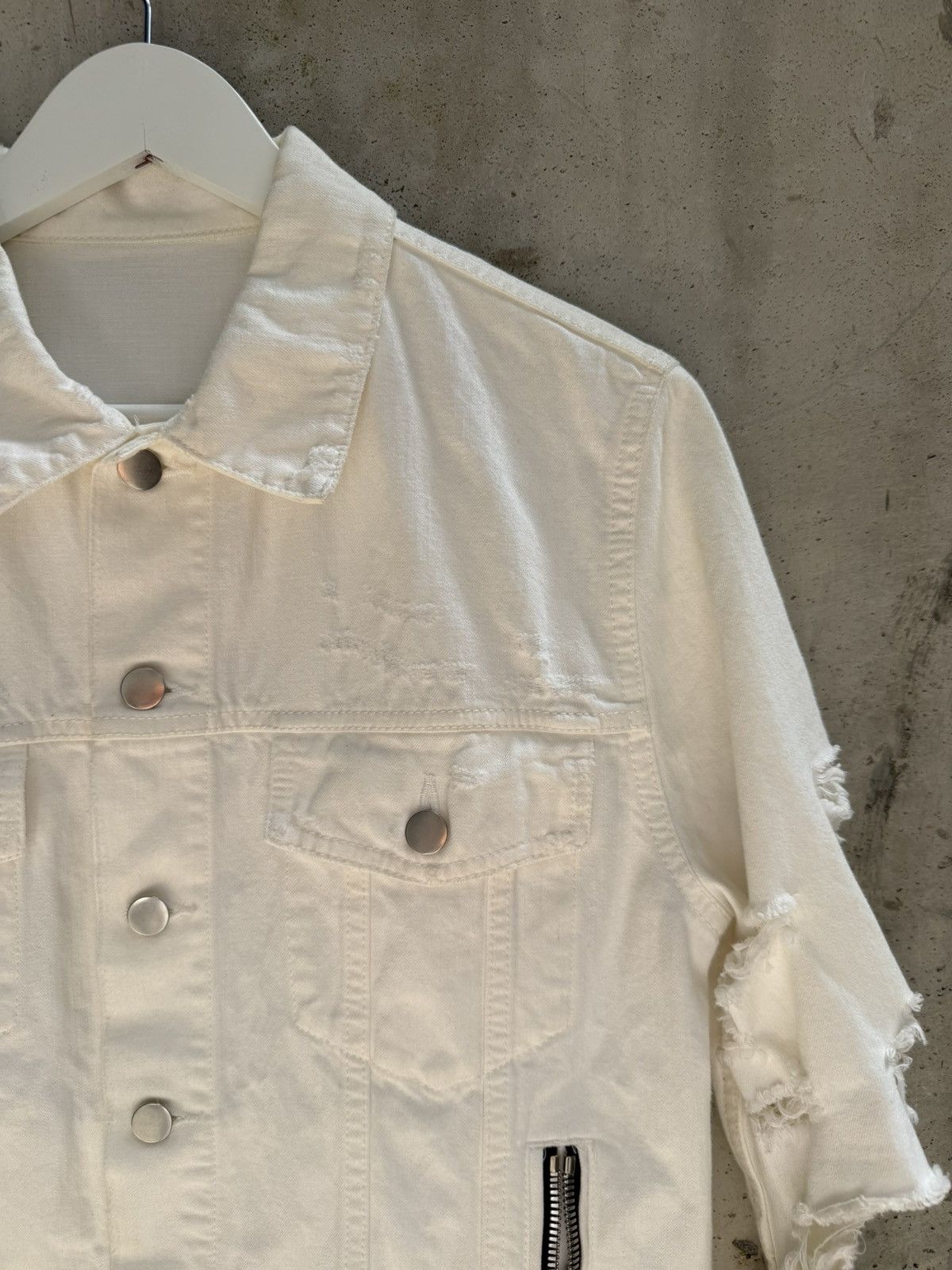 Balmain SS18 Balmain White Destroyed Denim Jacket Size US XS / EU 42 / 0 - 4 Thumbnail