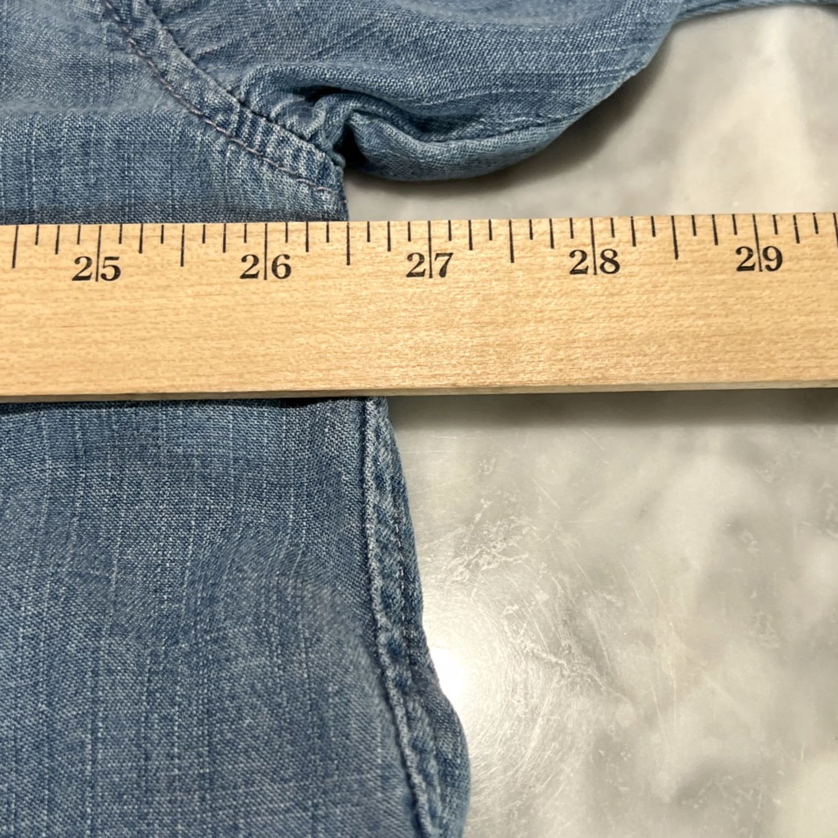 Banana Republic Banana Republic Shirt Women XL Blue Chambray Button-Up Balloon Sleeve Lyocell Size XL / US 12-14 / IT 48-50 - 7 Thumbnail