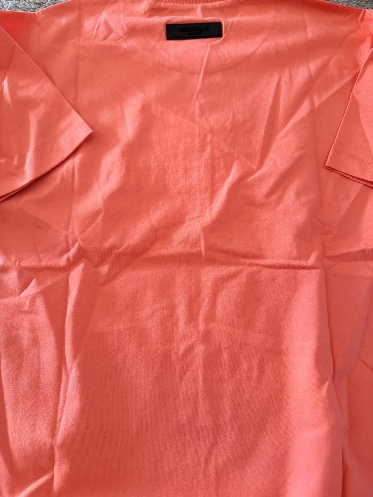 Other Fear of God Essentials Short-Sleeve Tee Coral Size ONE SIZE - 3 Thumbnail