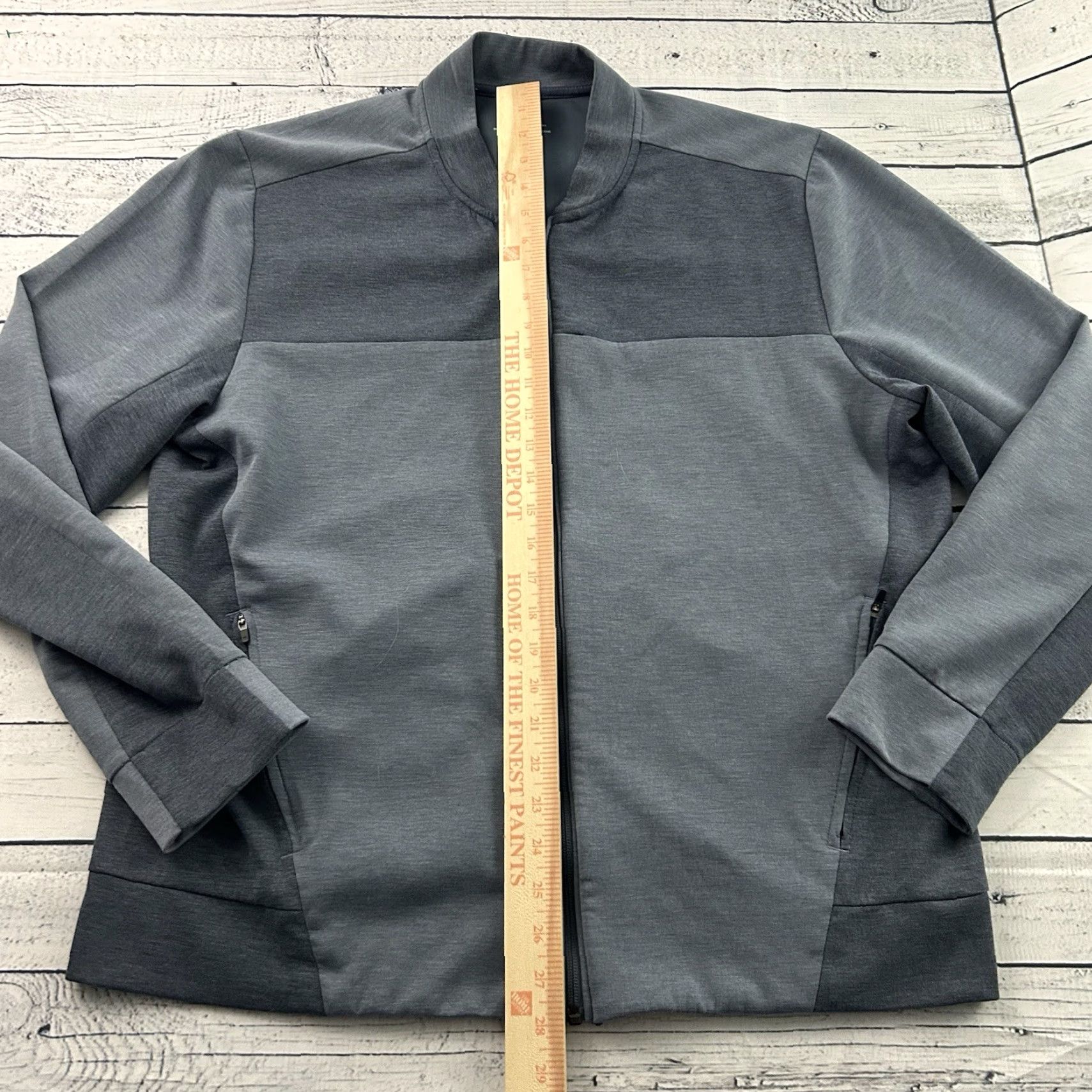 UNTUCKit UNTUCKit Aimes Full Zip Jacket Men's XL Gray Category: Jacket Size US XL / EU 56 / 4 - 3 Thumbnail