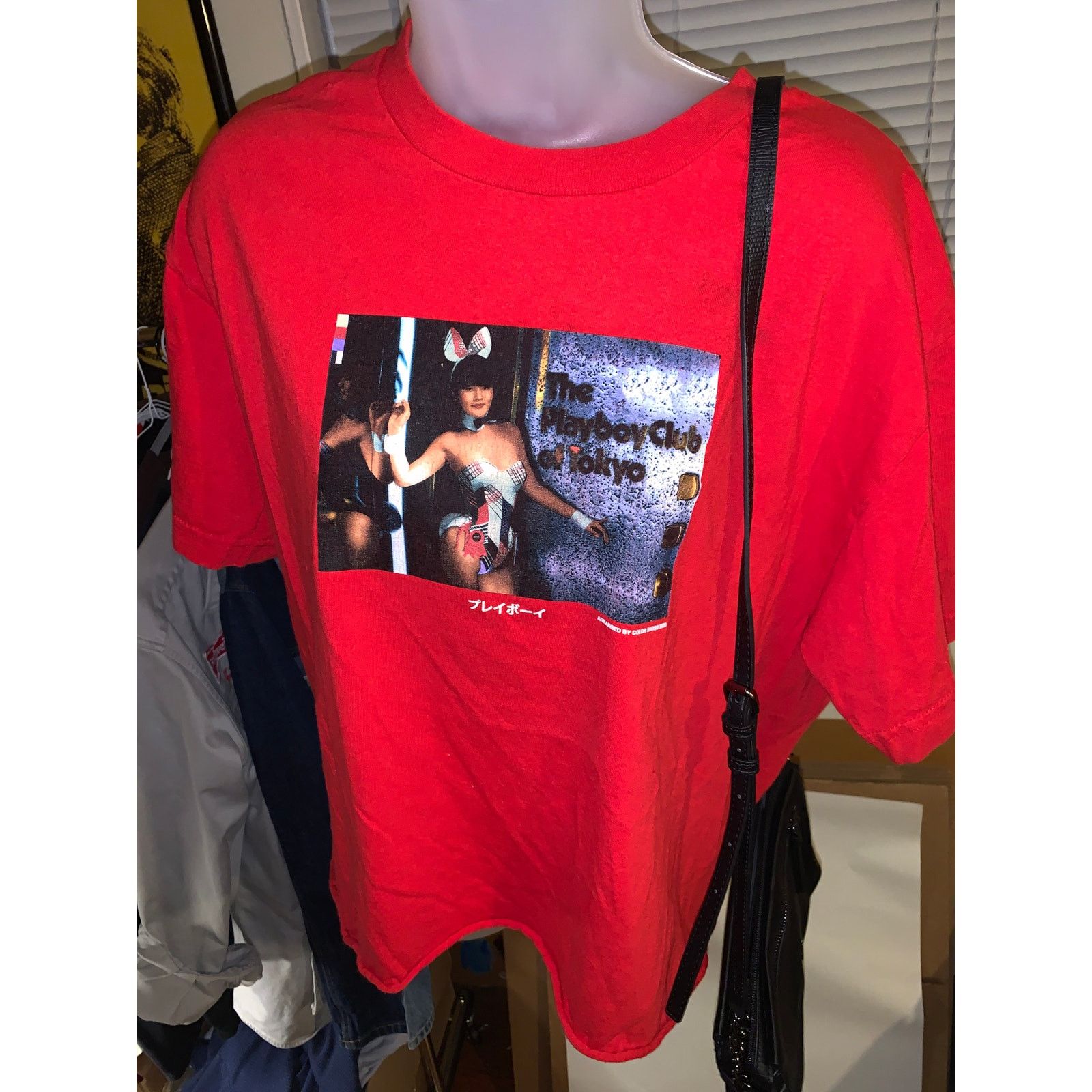 Playboy Playboy Tokyo Japan Cropped T Shirt Red Large Bunny Graphic Size L / US 10 / IT 46 - 2 Thumbnail