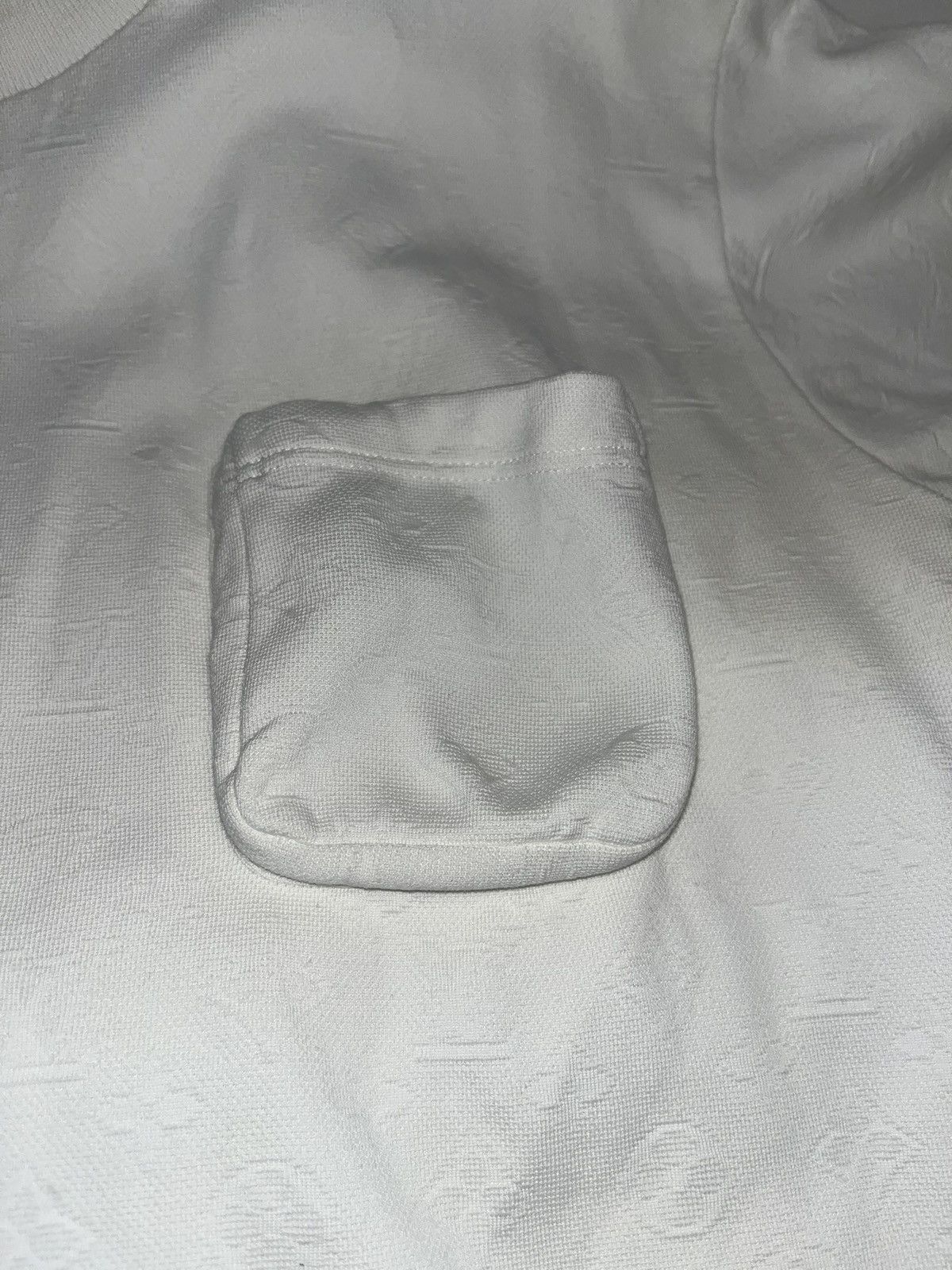 Louis Vuitton Louis Vuitton POCKET MONOGRAN TSHIRT sm shirt Size US S / EU 44-46 / 1 - 4 Thumbnail