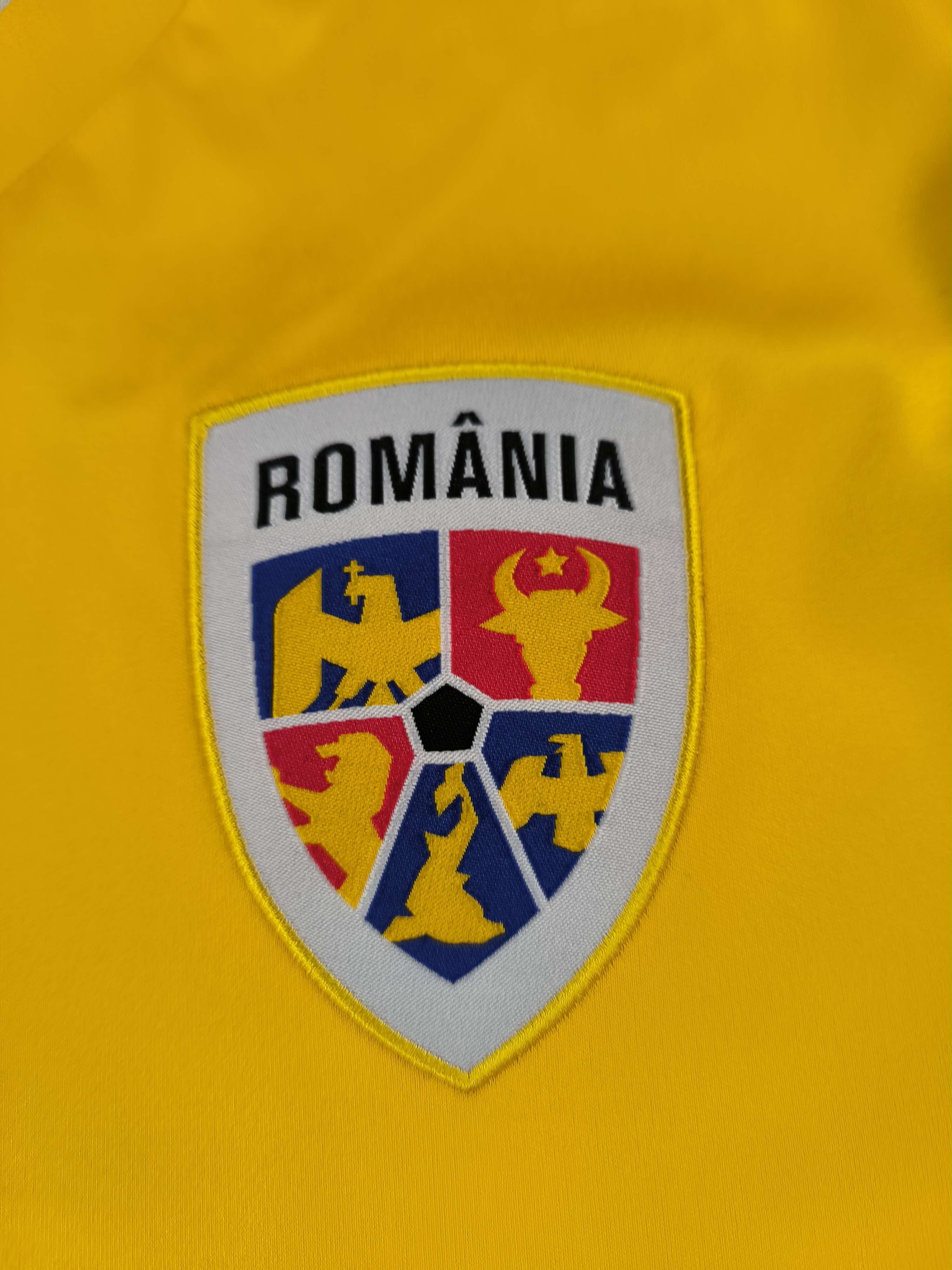Joma Romania 2023-24 Joma home football jersey shirt size M Size US M / EU 48-50 / 2 - 6 Thumbnail