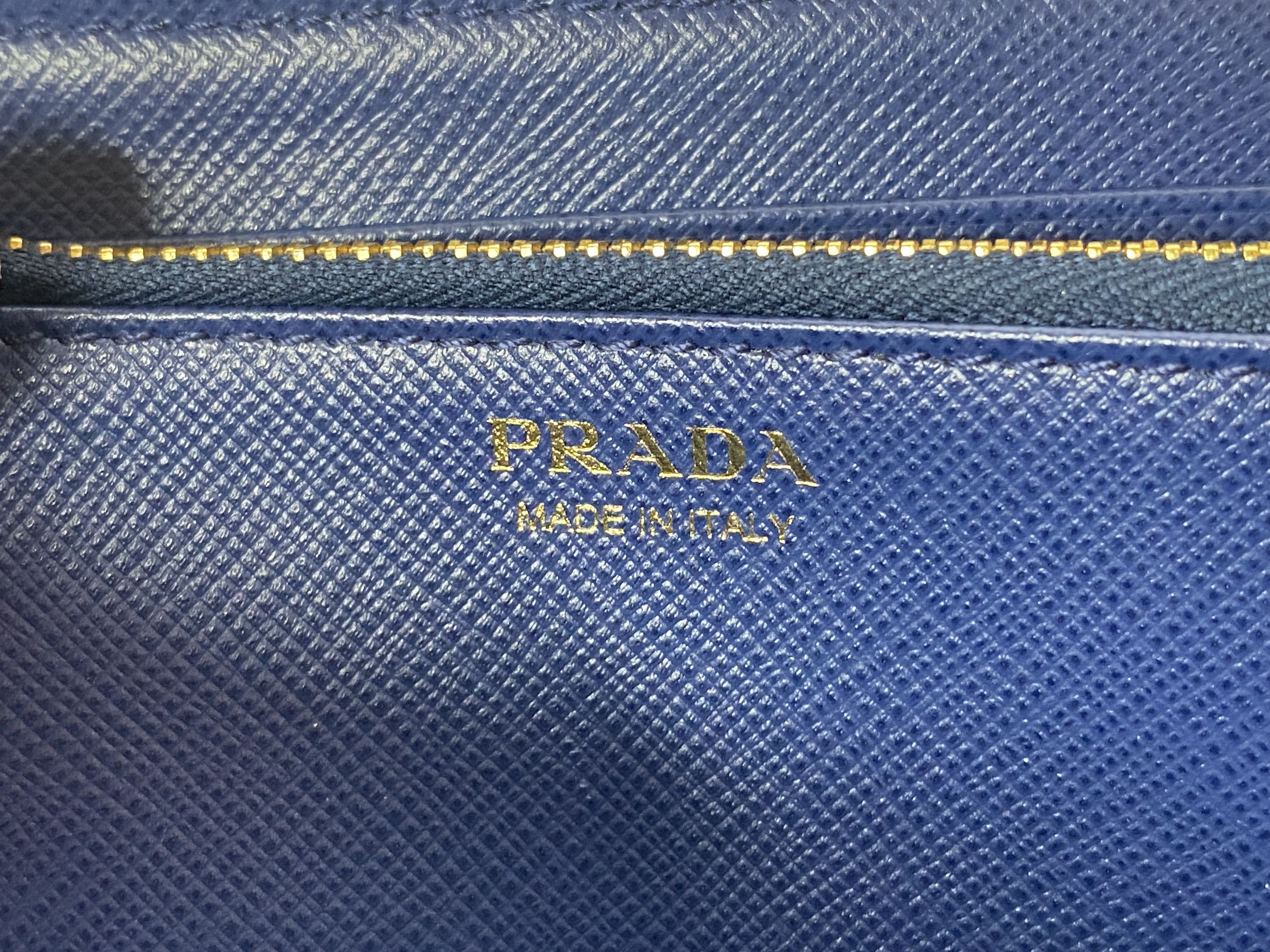 Prada PRADA LONG WALLET SAFFIANO LEATHER LARGE NAVY BLUE ZIP Size ONE SIZE - 5 Thumbnail