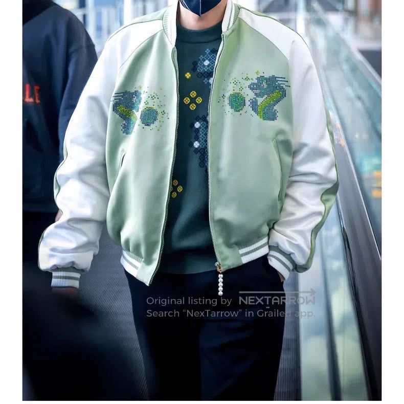 Louis Vuitton Louis Vuitton Cartoon dragon embroidered baseball jacket Size US M / EU 48-50 / 2 - 7 Thumbnail