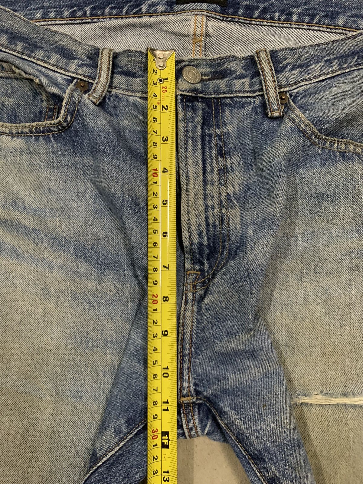Uniqlo Vintage Uniqlo Dirt Mud Wash Straight Leg Distressed Jeans Size US 33 - 15 Thumbnail