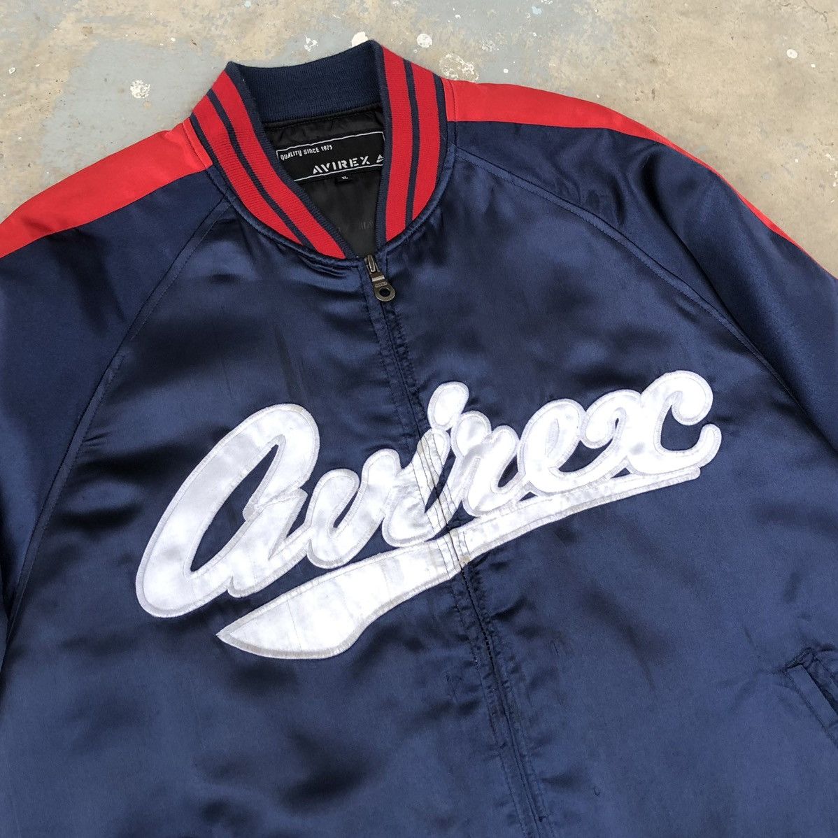 Avirex Vintage Avirex USA Signature Spell Out Satin Varsity Jacket Size US XL / EU 56 / 4 - 3 Thumbnail