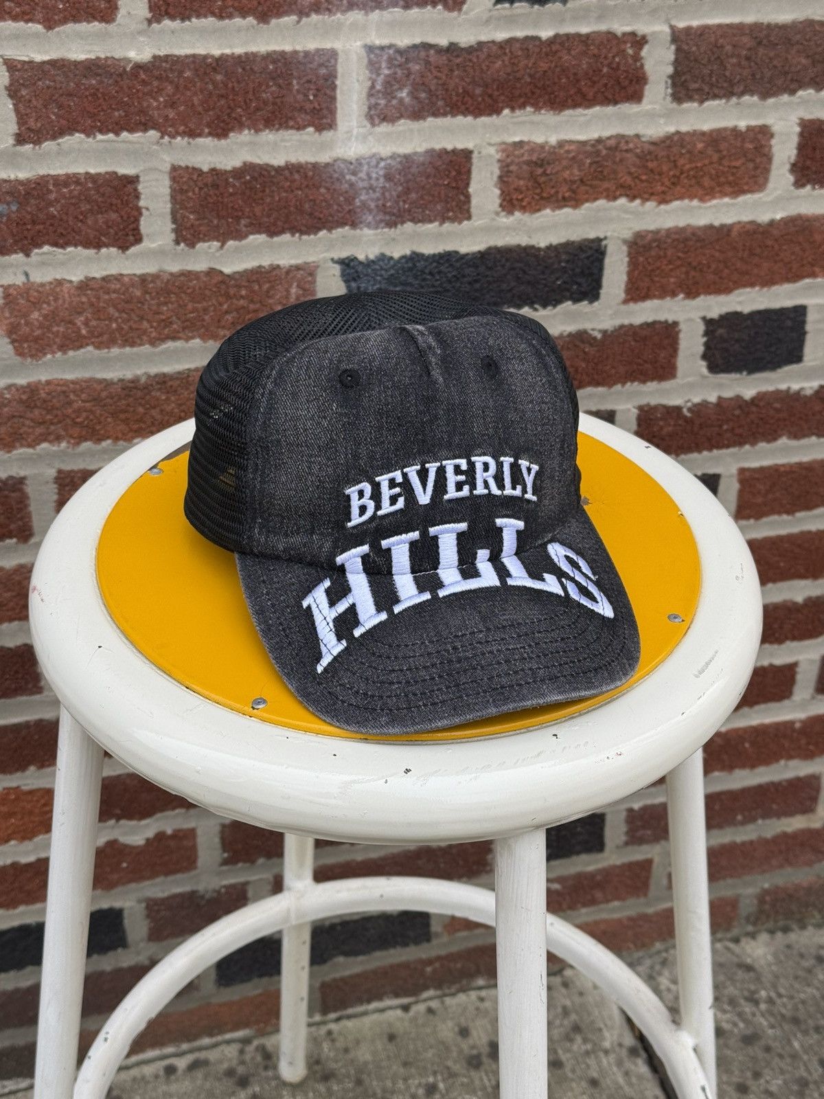 Other Beverly Hills Washed Denim Cap Size ONE SIZE - 2 Thumbnail