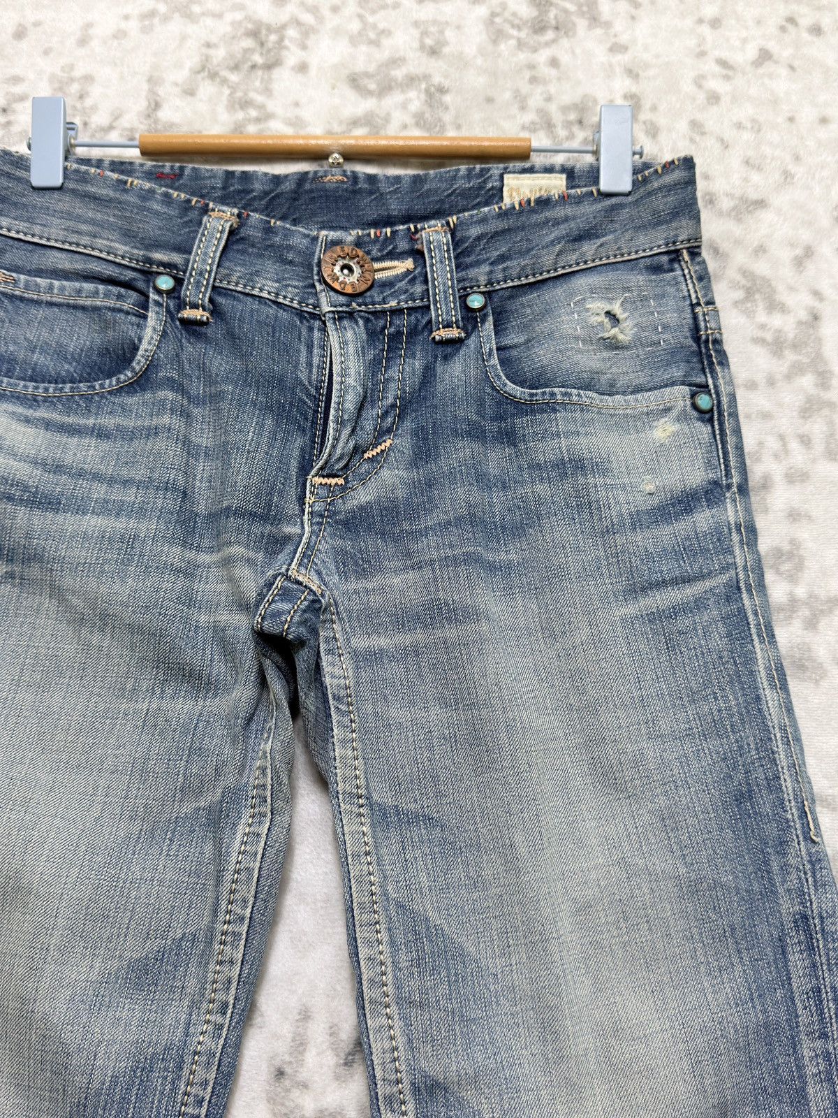 Edwin Vintage Edwin Distressed Blue Washed Low Rise Denim Jeans Size US 29 - 5 Thumbnail