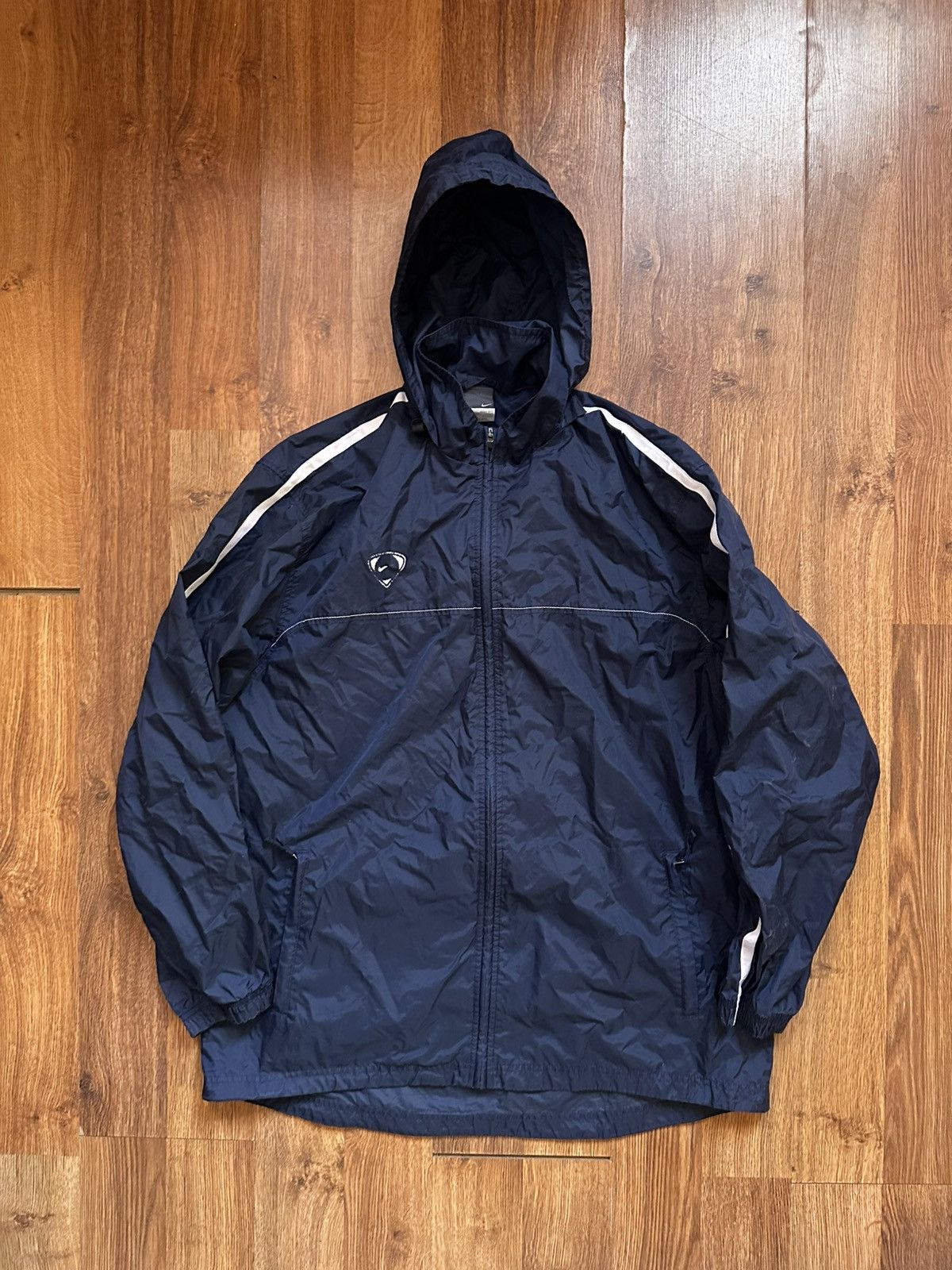 Nike RARE Vintage Nike Team Training Center Archive Windbreaker L Size US L / EU 52-54 / 3 - 1 Thumbnail