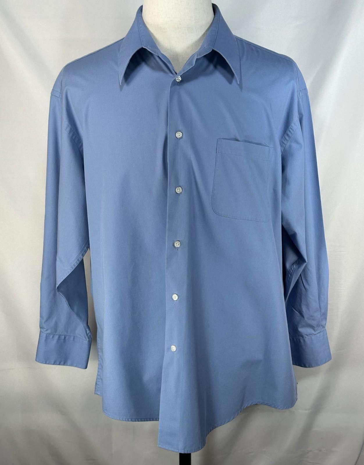Croft & Barrow Croft Barrow Cotton/Poly Button Up Blue Mens L 16.5-17/32-33 Size US L / EU 52-54 / 3 - 1 Thumbnail