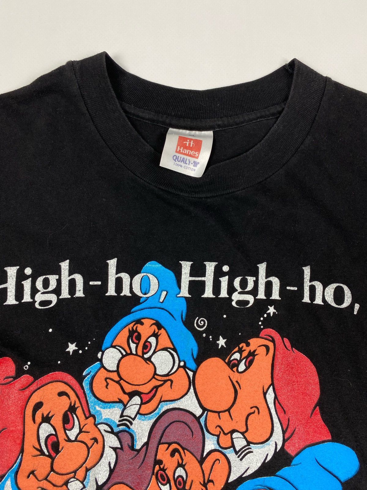 Vintage 1990’s Vintage Snow White Stoned Dwarfs Graphic Tee Size US XL / EU 56 / 4 - 3 Thumbnail