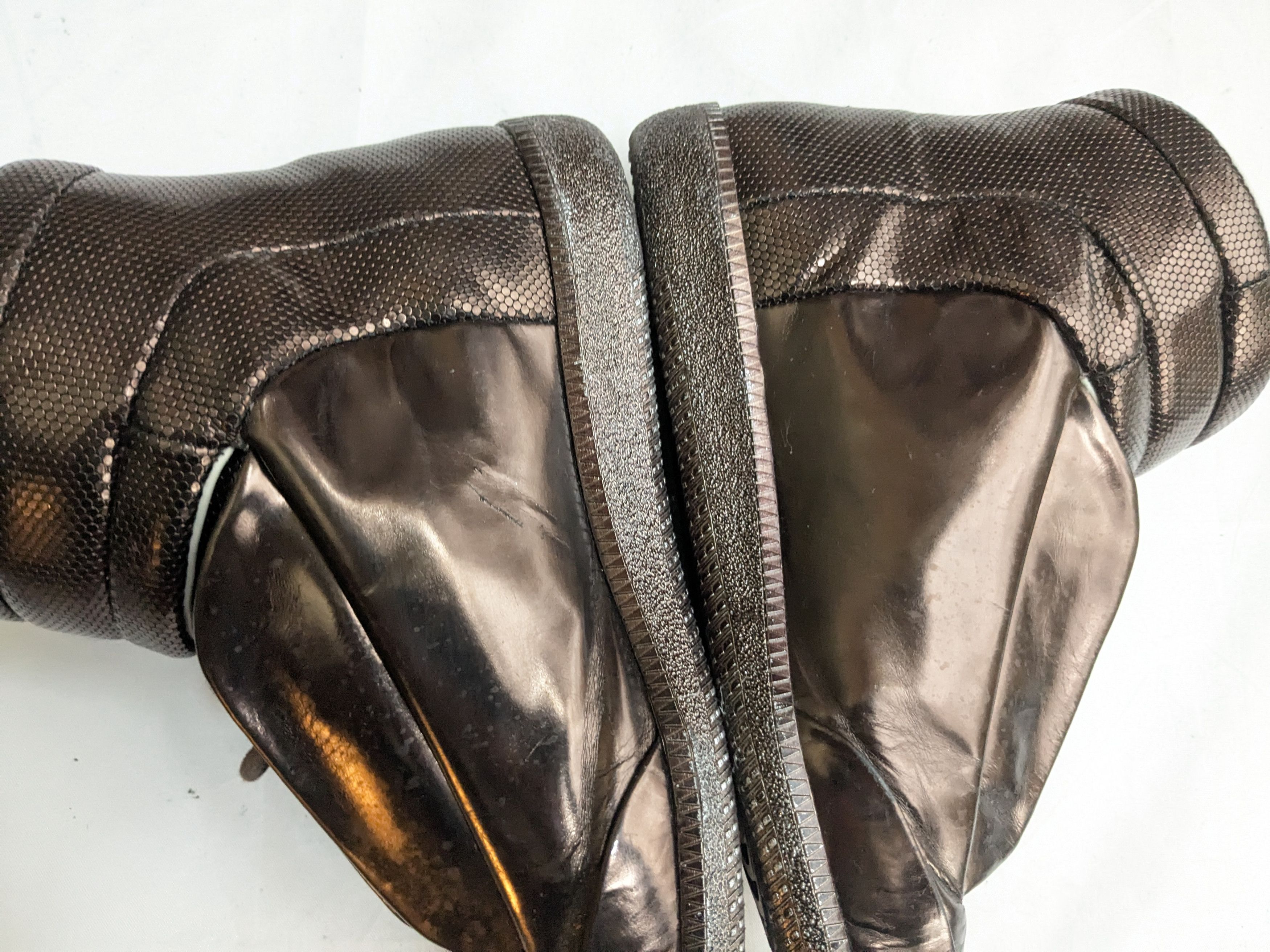 Maison Margiela Maison Margiela Future High Top Sneakers Brown Metallic 9 42 Size US 9 / EU 42 - 12 Thumbnail