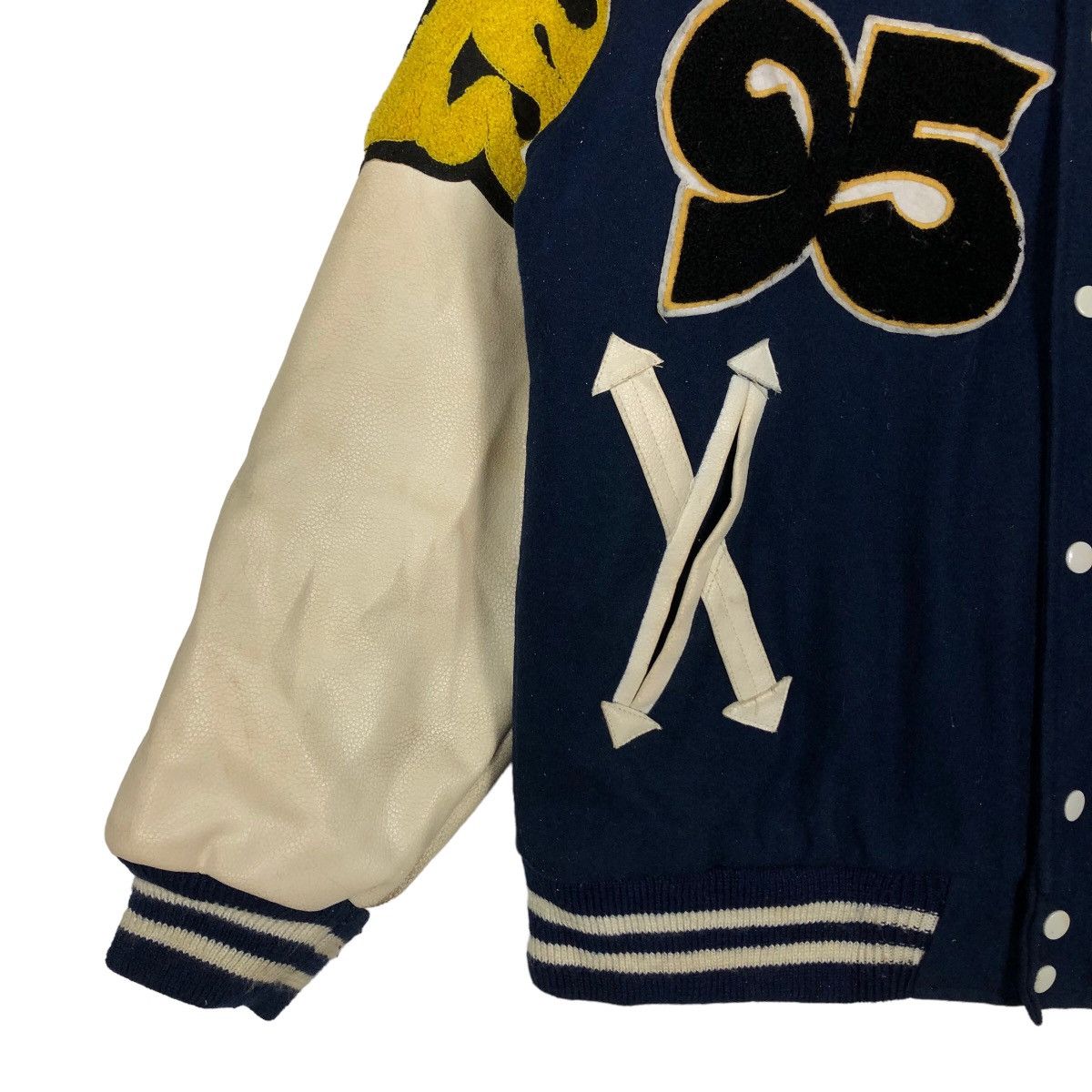 Japanese Brand 🔥90’s Vintage Varsity Jacket Leather Handling Bong Japan Size US L / EU 52-54 / 3 - 5 Thumbnail