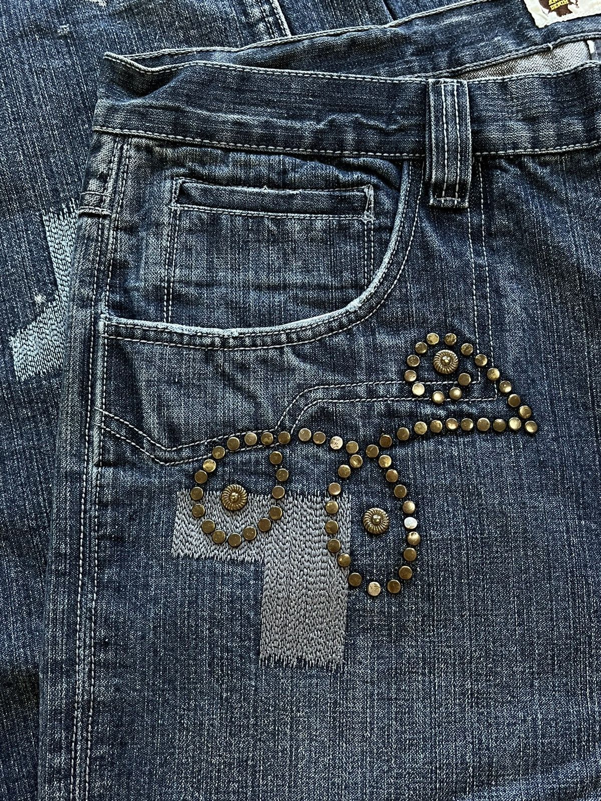Antik Denim Rare Vintage Antik Denim Embroidered Jeans Size US 40 / EU 56 - 8 Thumbnail