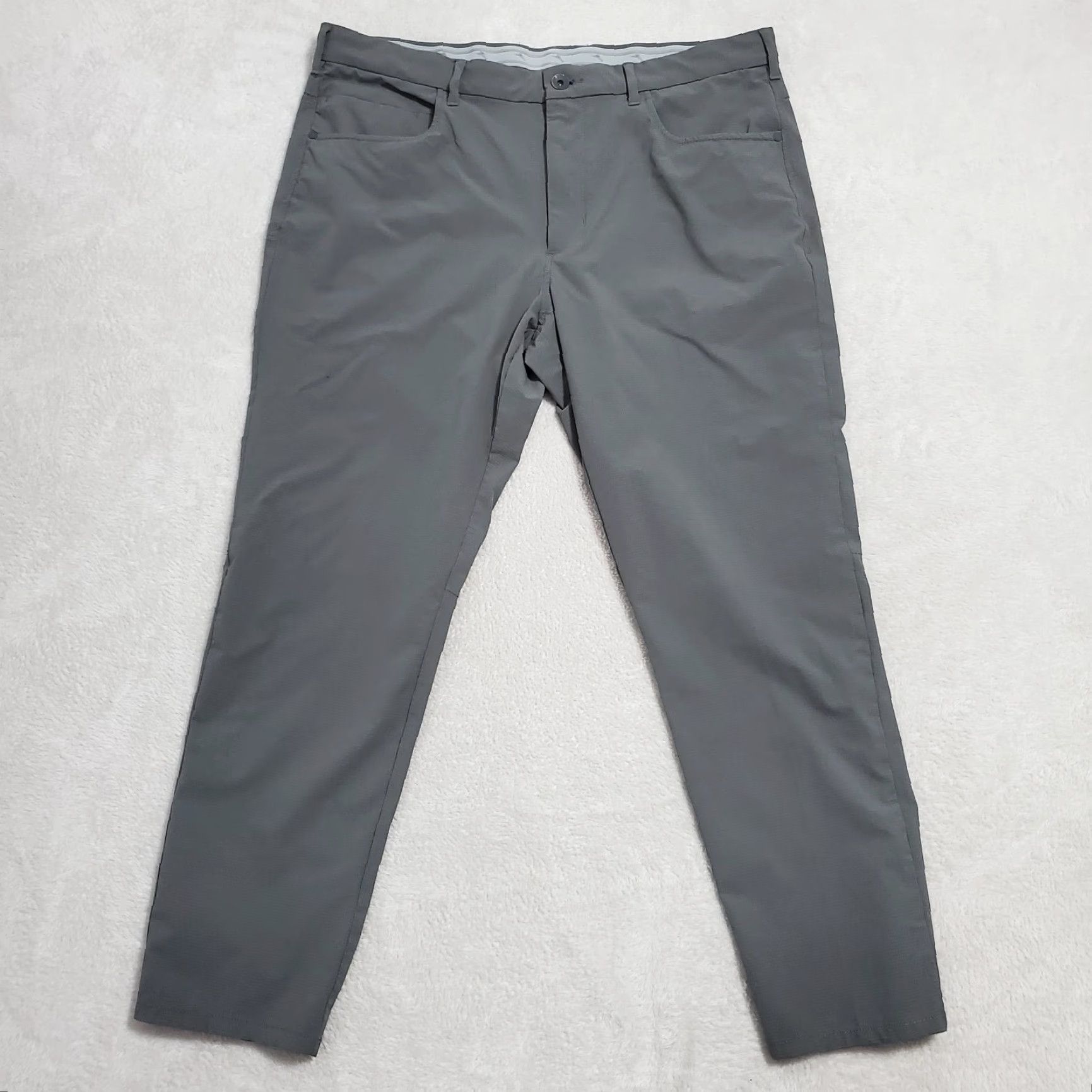 Tommy Bahama Tommy Bahama Pants Men 38X30 Gray Performance Nylon Blend Zip Pockets Stretch Size US 38 / EU 54 - 2 Thumbnail