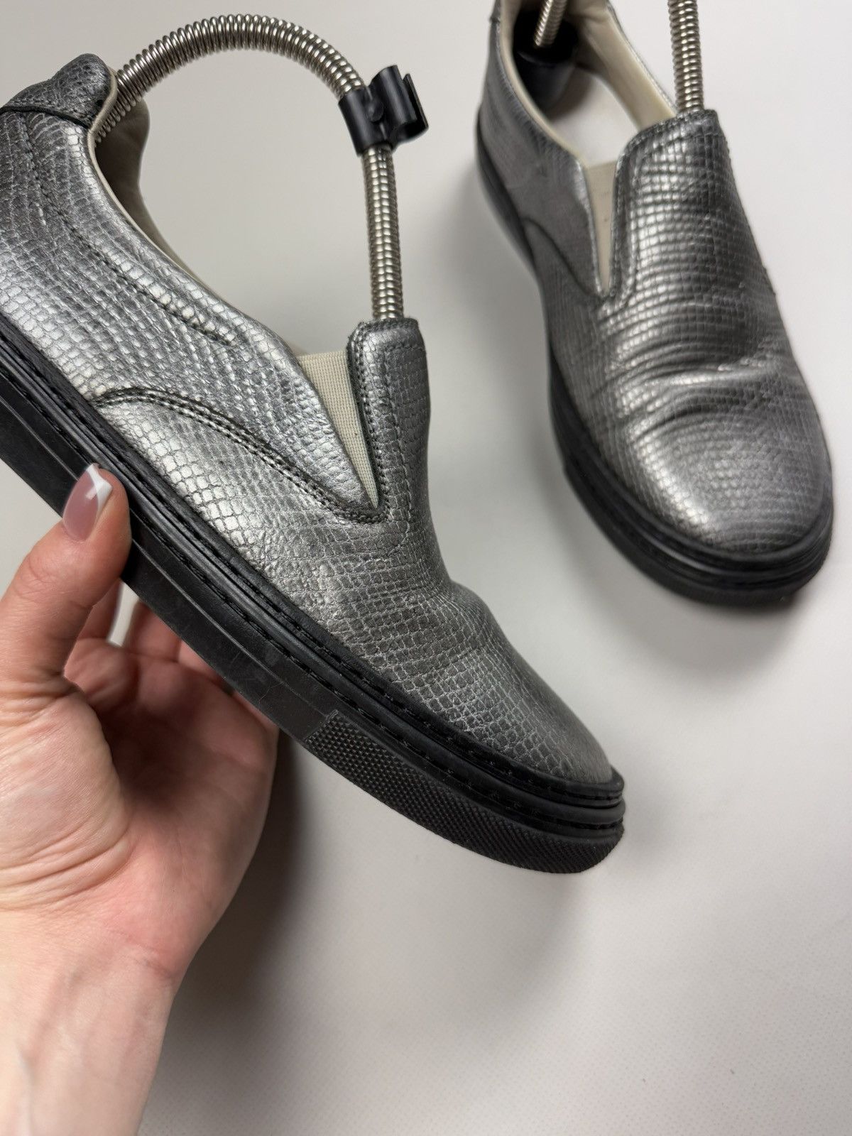 Maison Margiela Maison Margiela Ladies Low Top Slip On Shoes Size 38 / US 8 Size US 8 / IT 38 - 5 Thumbnail