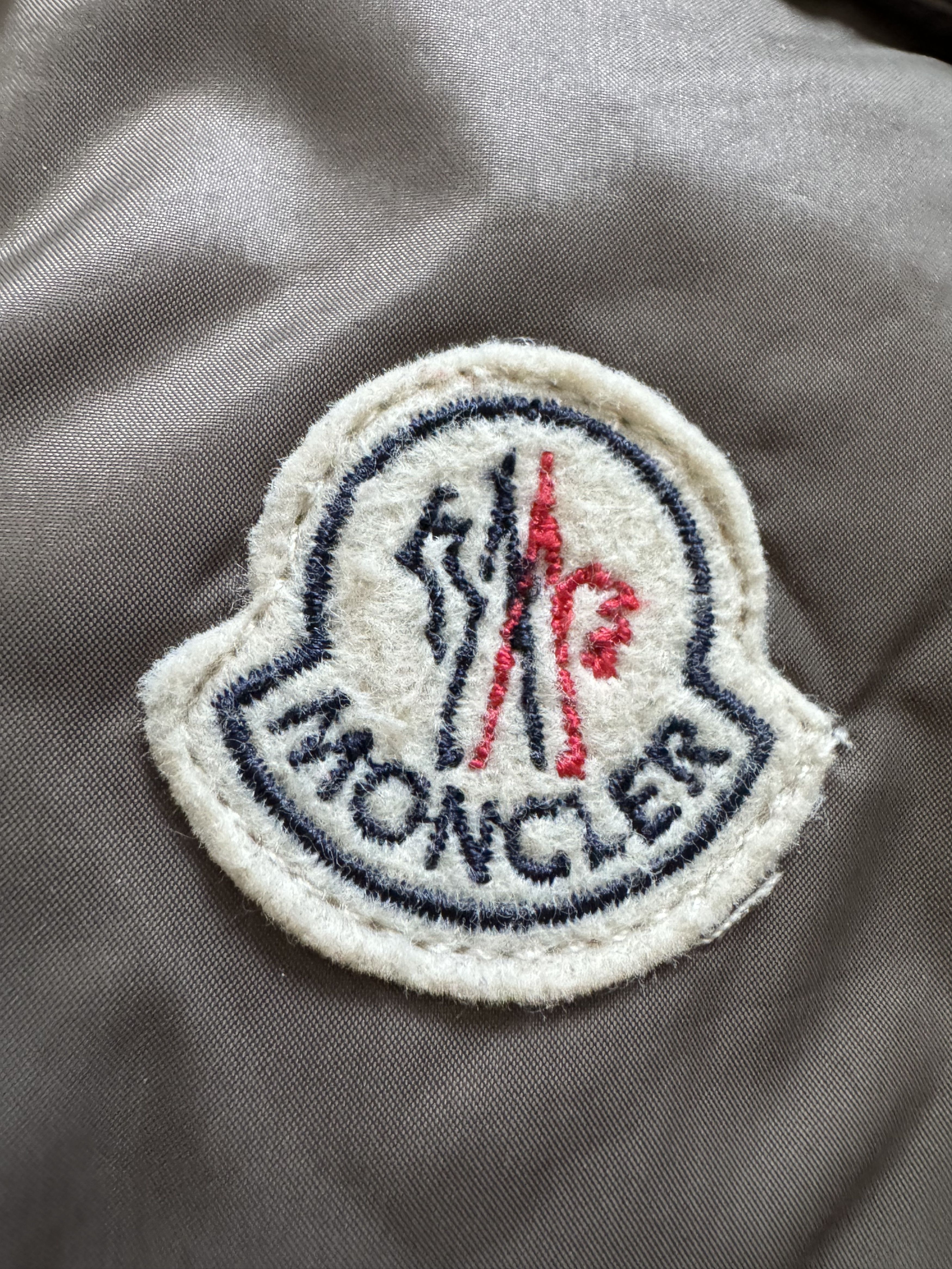 Moncler Moncler affton puffer parka jacket Cluny rod Size US L / EU 52-54 / 3 - 7 Thumbnail