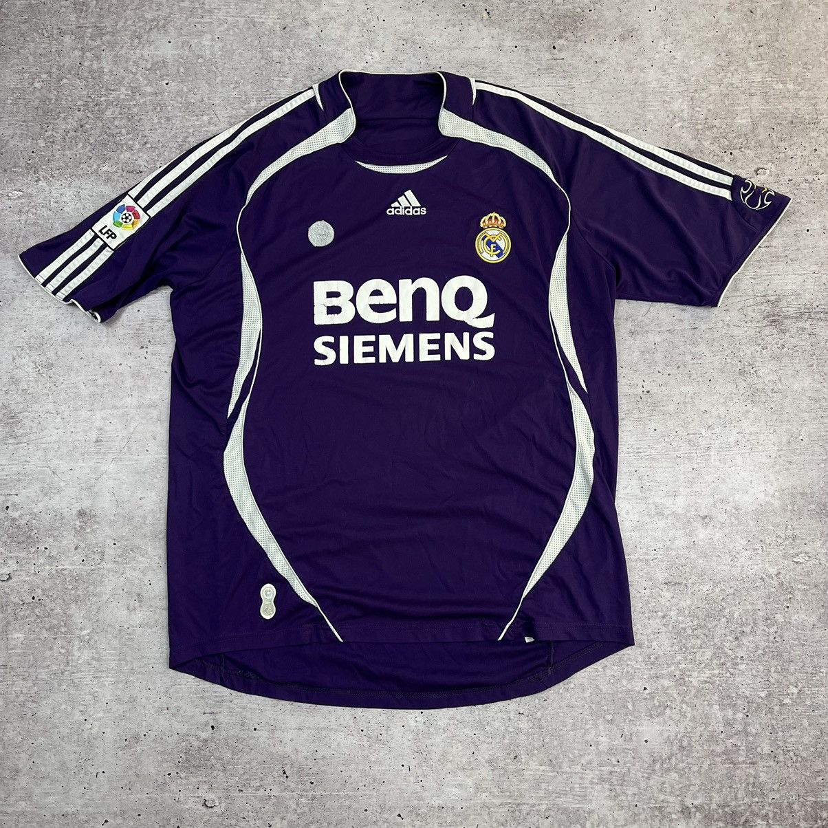 Adidas Adidas x Real Madrid 2006 vintage soccer jersey size XL | Grailed