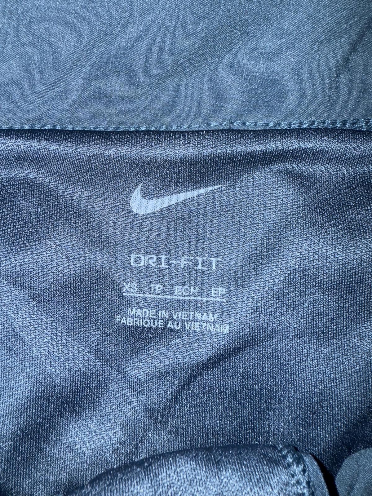 Nike Nike One Women's Dri-FIT Mid-Rise 3" Brief-Lined Shorts Sample Size 26" / US 2 / IT 38 - 3 Thumbnail