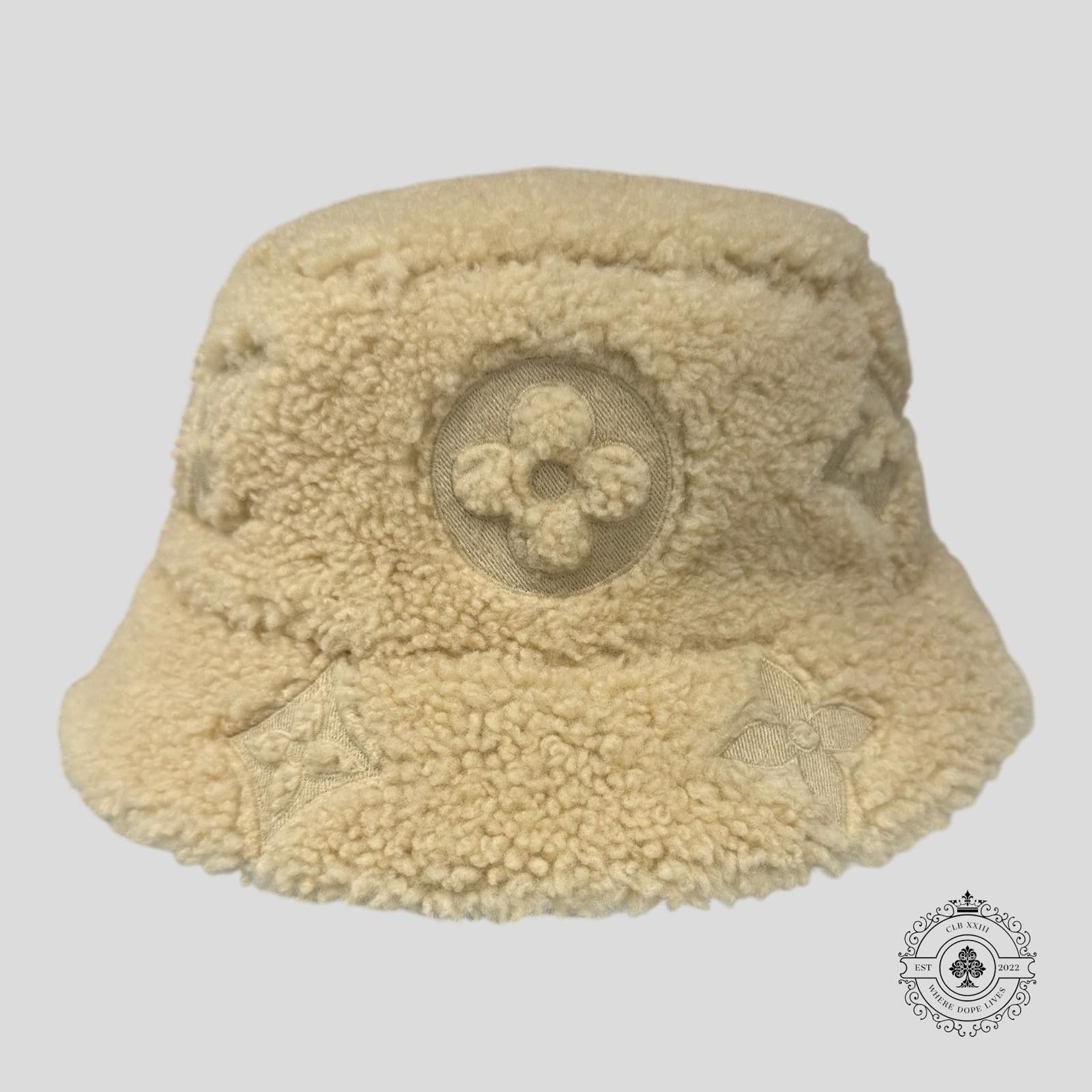 Louis Vuitton Louis Vuitton Shearling LV Curly Bucket Hat in Off White Size ONE SIZE - 2 Thumbnail