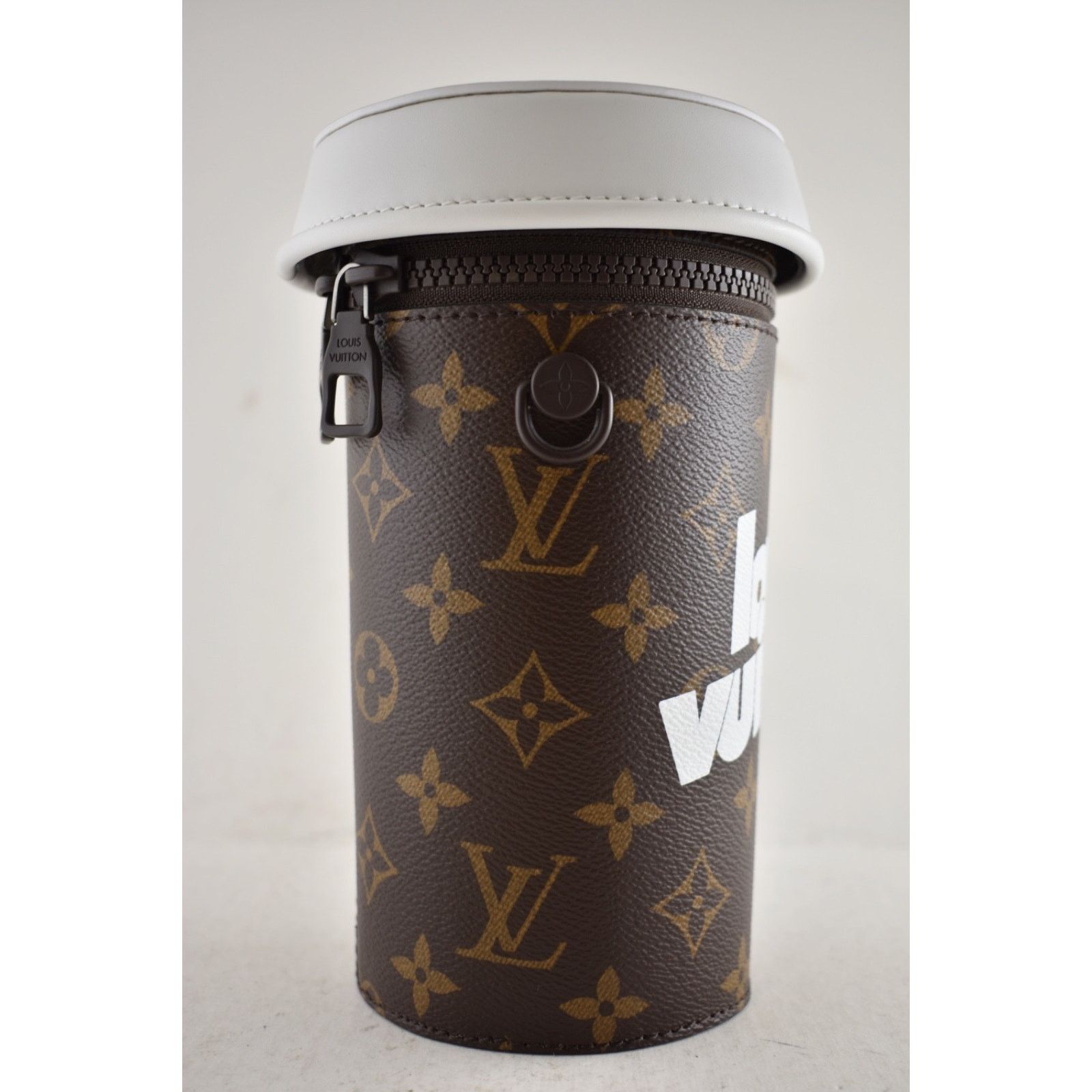 Louis Vuitton Coffee Cup Monogram LV Logo Crossbody Shoulder Bag Size ONE SIZE - 10 Thumbnail