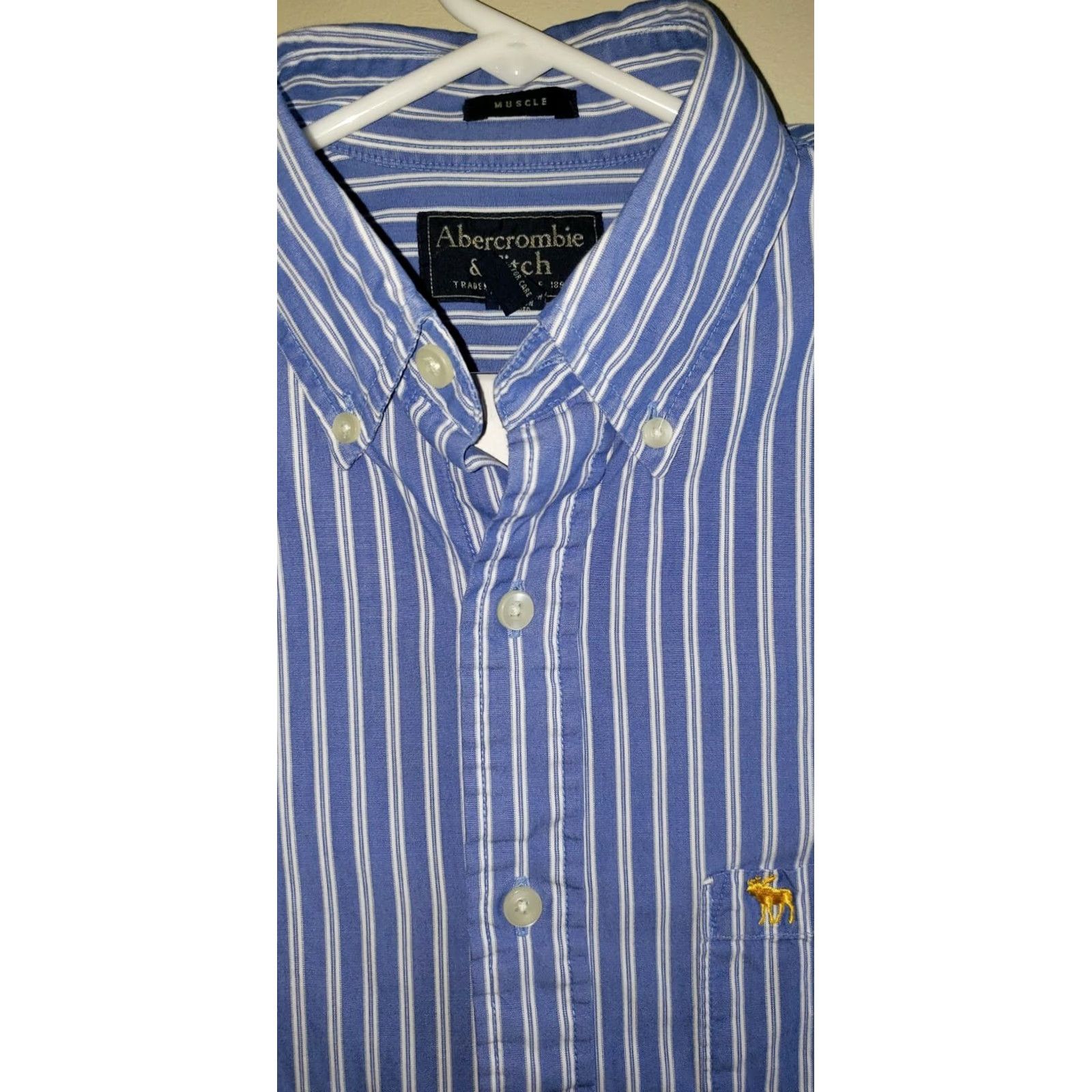 Abercrombie & Fitch Abercrombie & Fitch Shirt Men XL Blue/White Vertical Stripe Long Sleeve Button-Up Shirt Size XL Size US XL / EU 56 / 4 - 4 Thumbnail