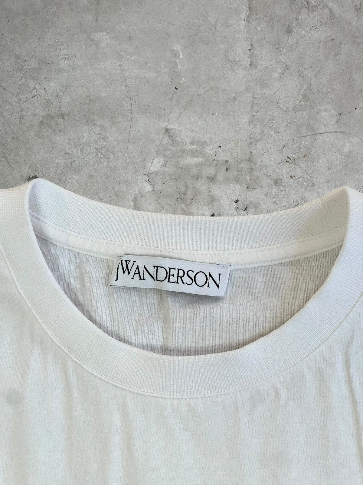 JW Anderson JW Anderson Apple Tee Size US S / EU 44-46 / 1 - 5 Thumbnail