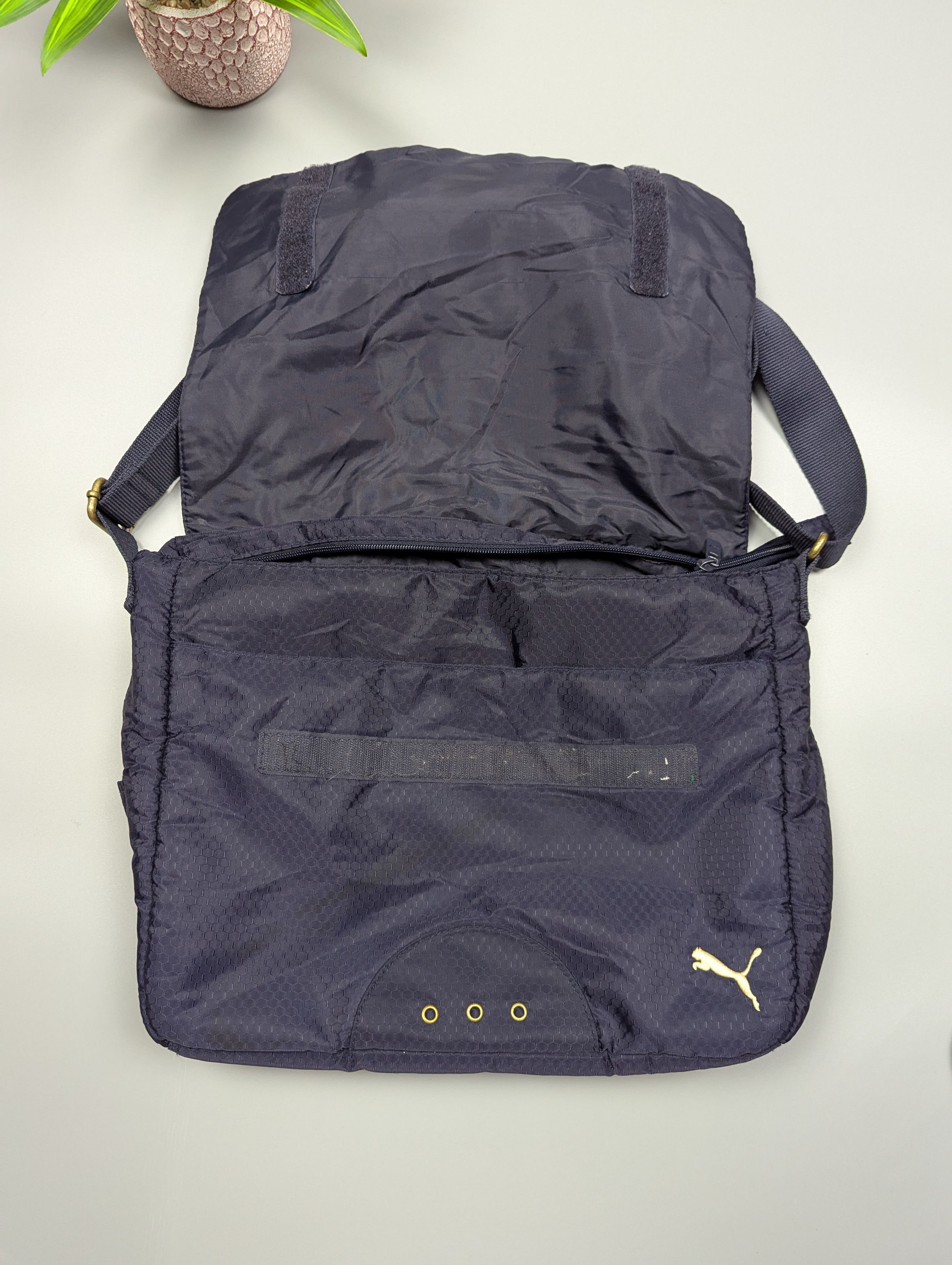 Puma PUMA Vintage Men's Dark Blue Messenger Bag Size ONE SIZE - 4 Thumbnail