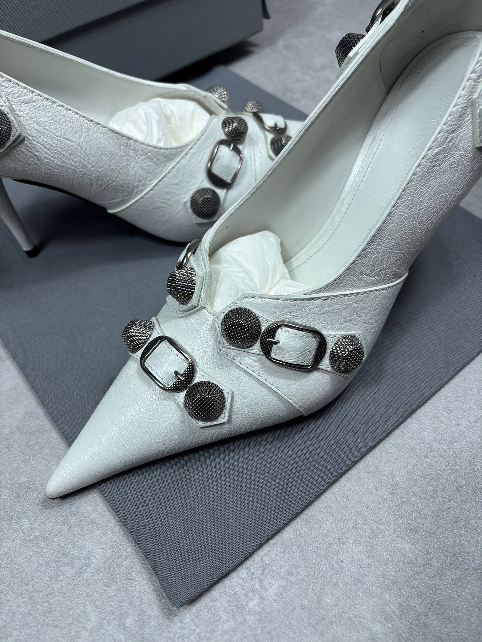 Balenciaga Balenciaga Cagole Pump H90 Arena White Aged Nickel US 8 Size US 8 / IT 38 - 4 Thumbnail