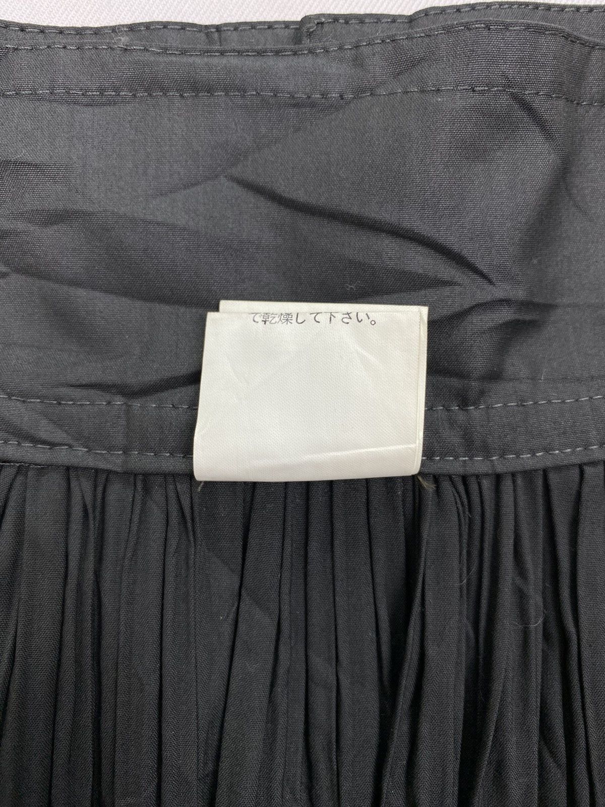 Japanese Brand Vintage Pleated Tank Size US S / EU 44-46 / 1 - 8 Thumbnail
