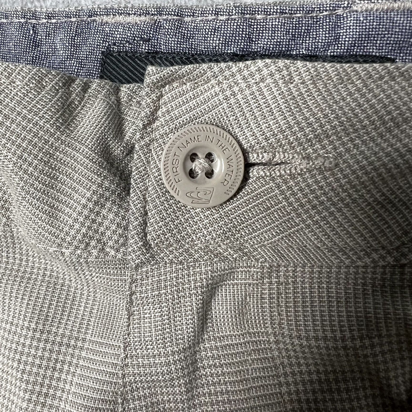 O'Neill O'Neill Chino Shorts Men's Size 32 Tan Beige Check Relaxed Fit 9” Inseam EUC Size US 32 / EU 48 - 3 Thumbnail