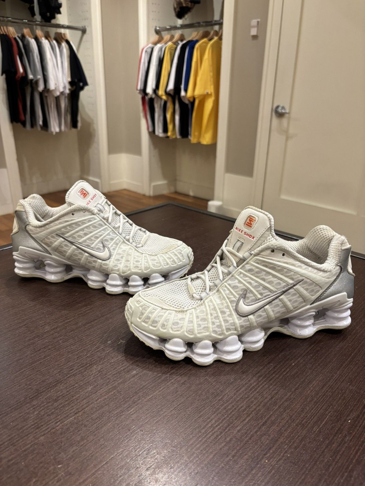 Nike shox tl2 sales