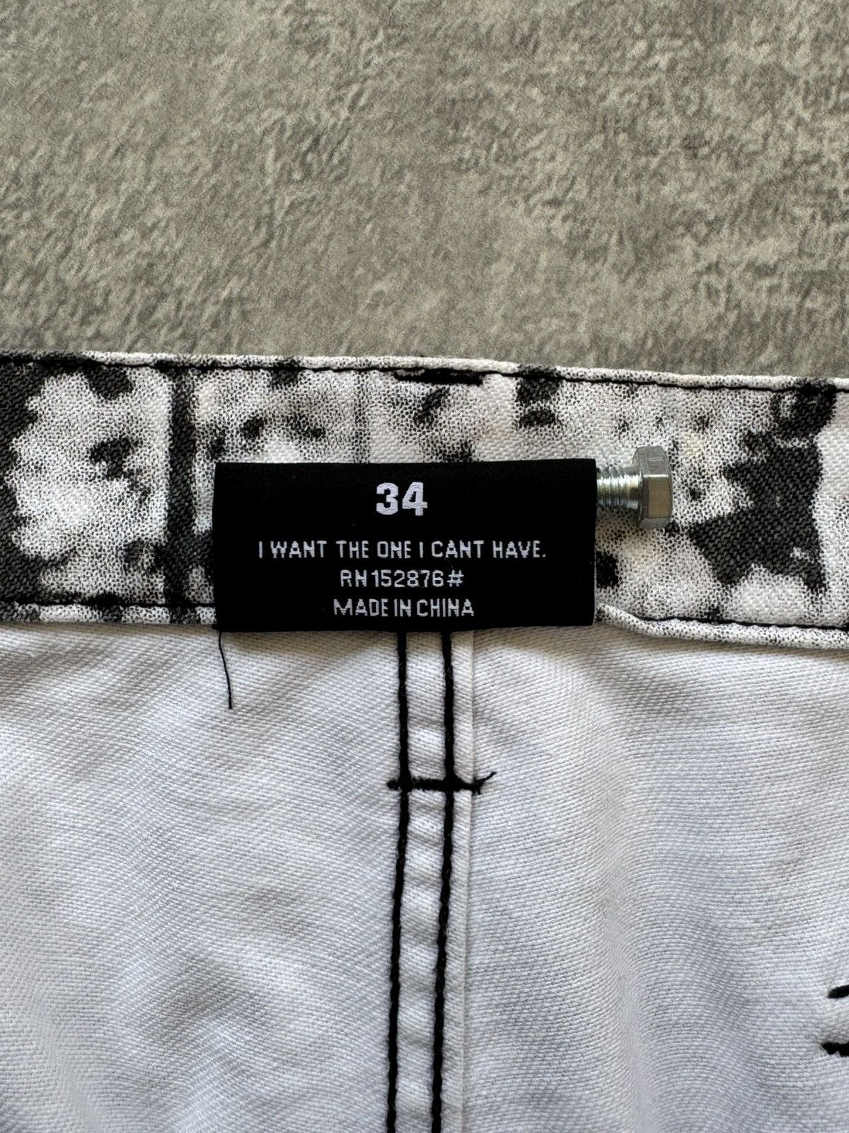 Pleasures Pleasures Cargo TV Static Print Pants Size US 34 / EU 50 - 10 Thumbnail